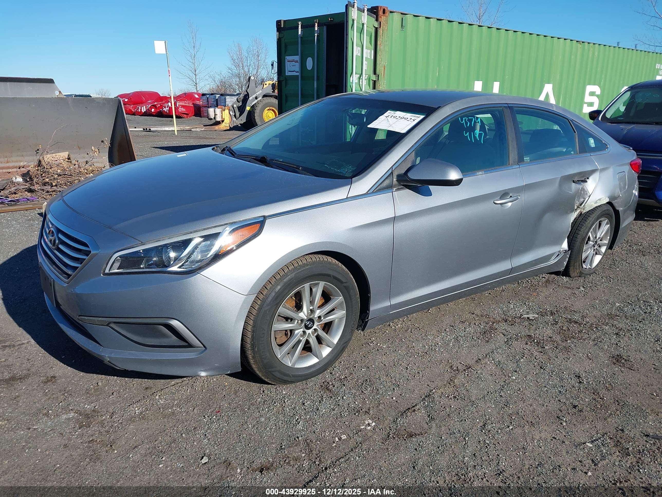 HYUNDAI SONATA image 2