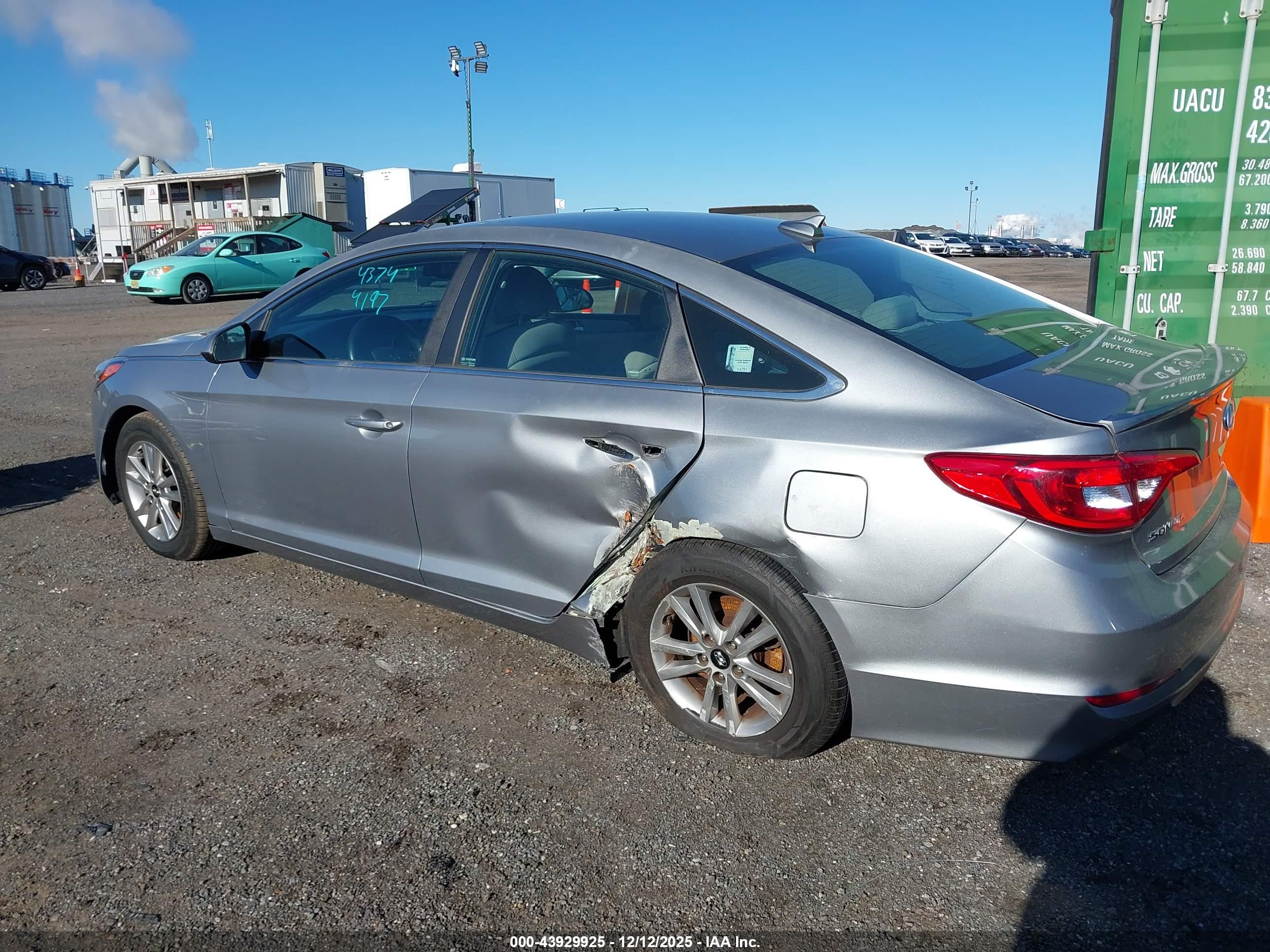 HYUNDAI SONATA image 6