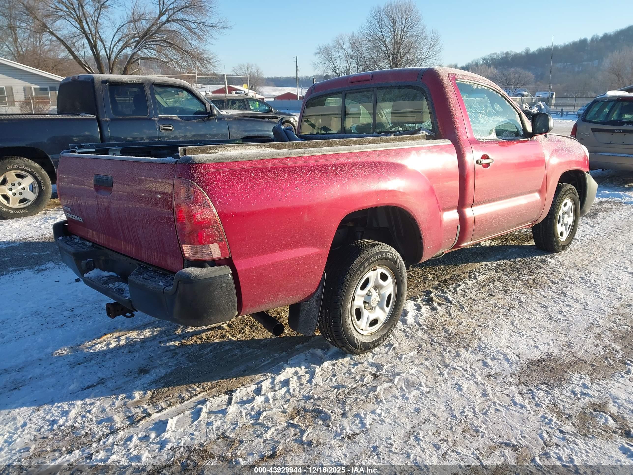 TOYOTA TACOMA image 4