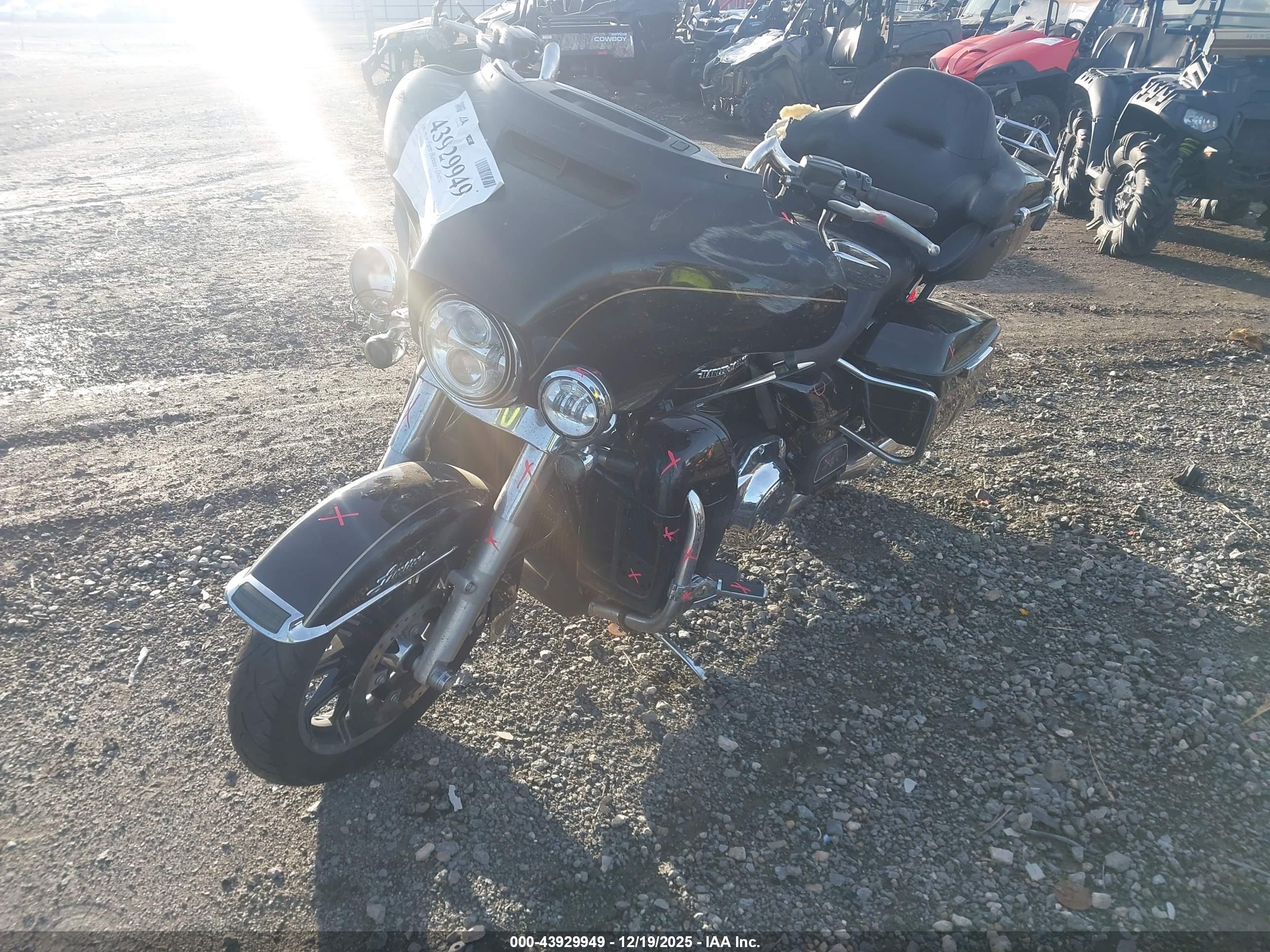 HARLEY-DAVIDSON FLHTK image 2