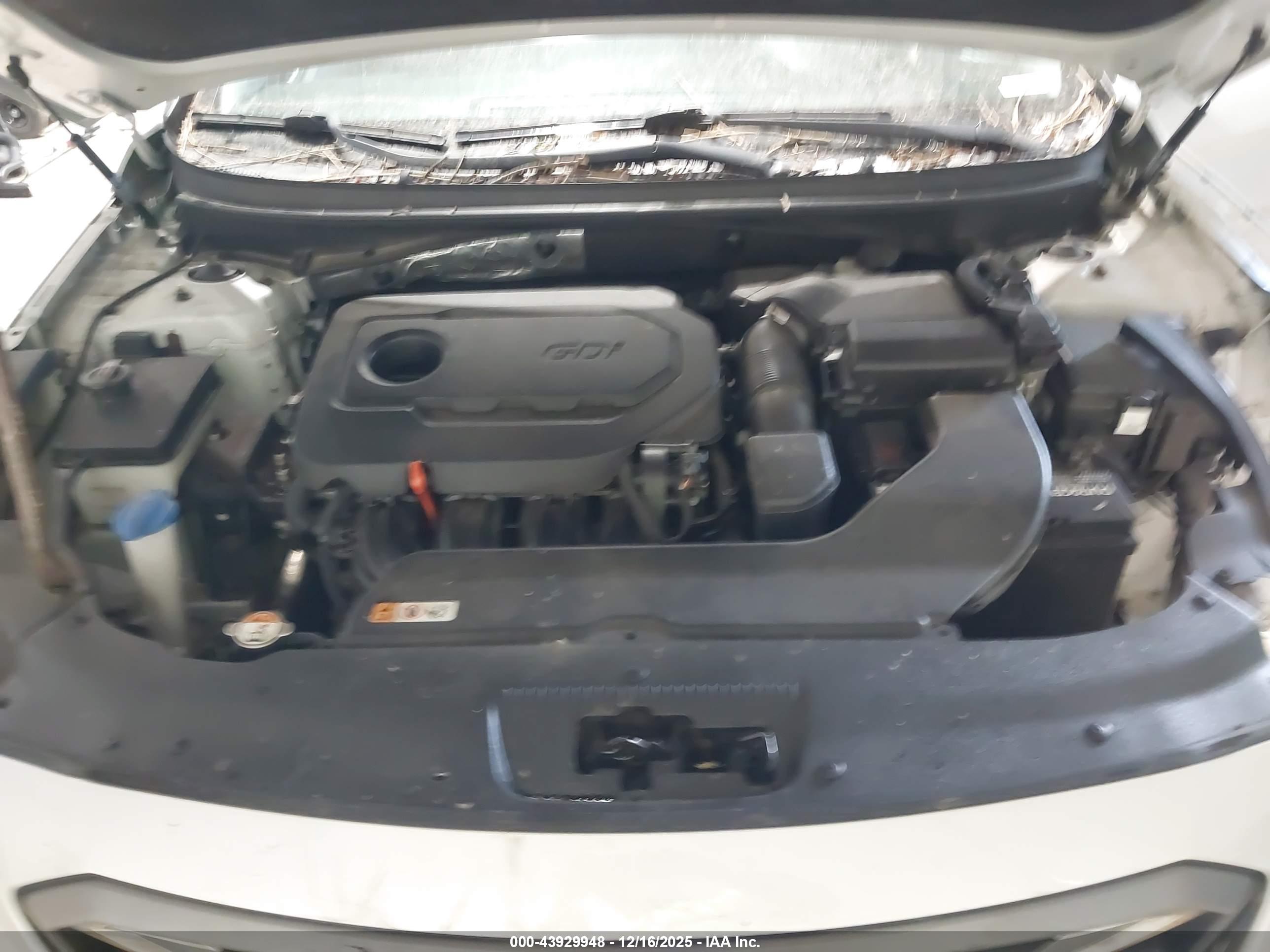 HYUNDAI SONATA image 10