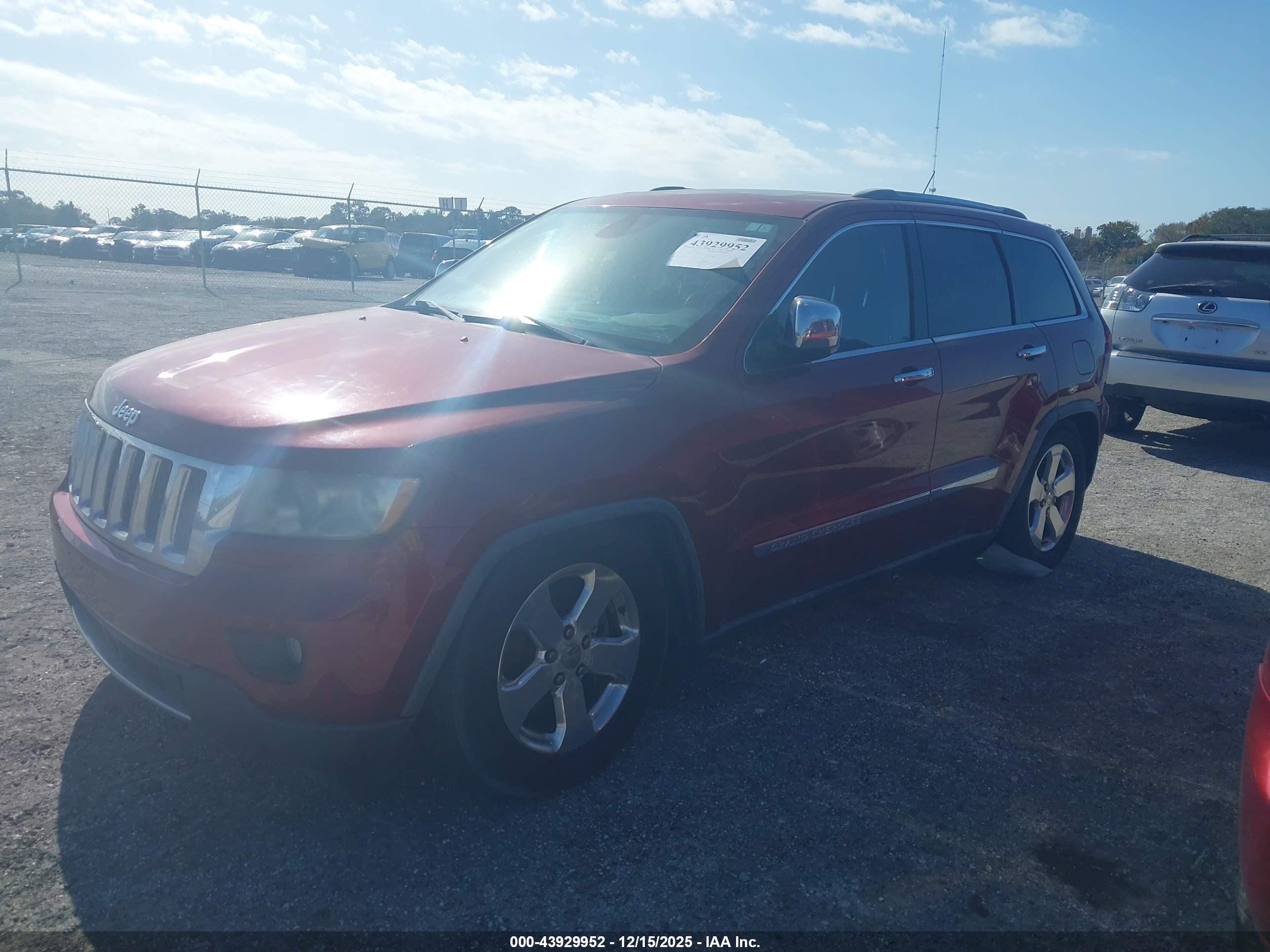 JEEP GRAND image 6