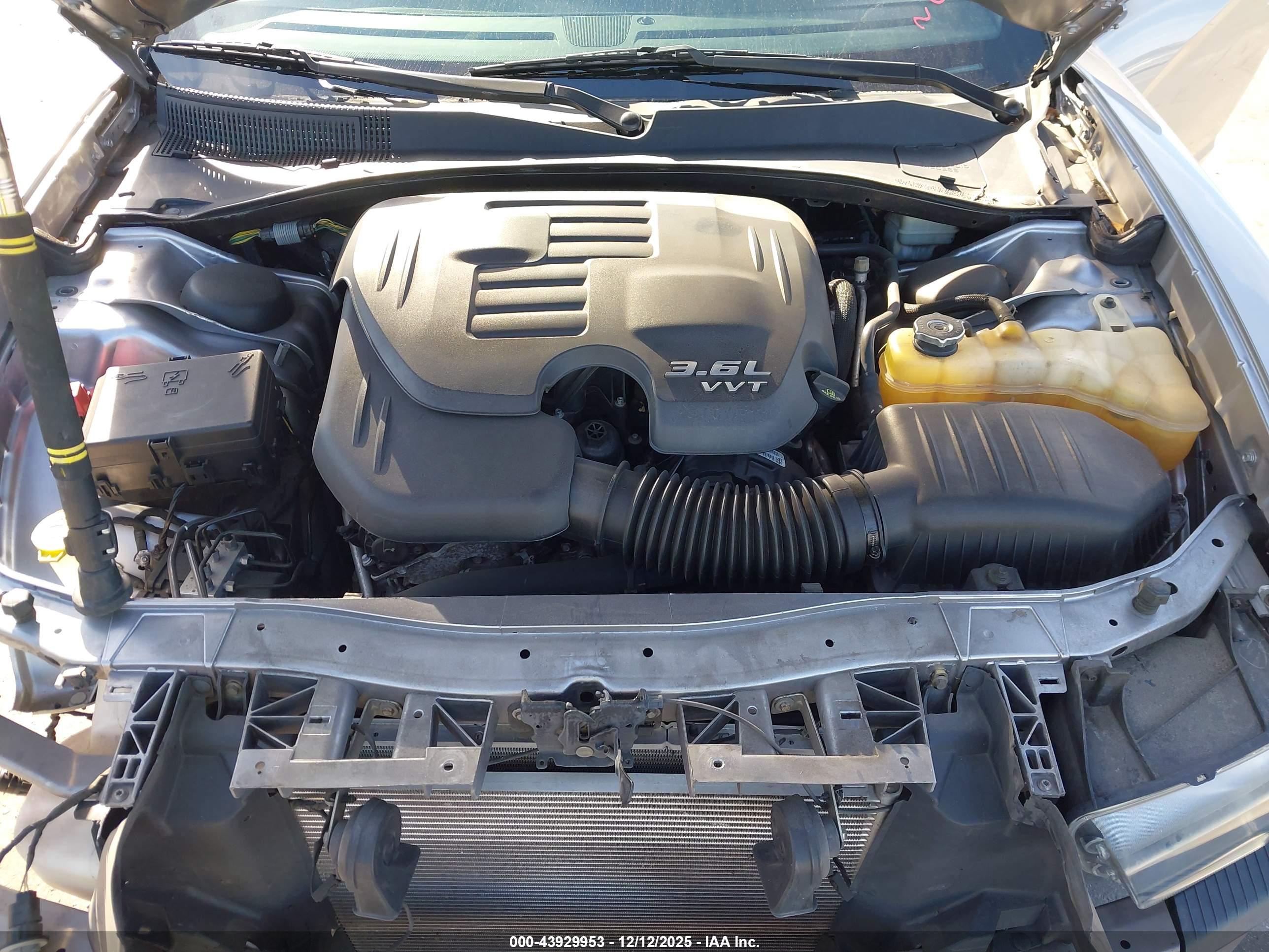 DODGE CHARGER image 10