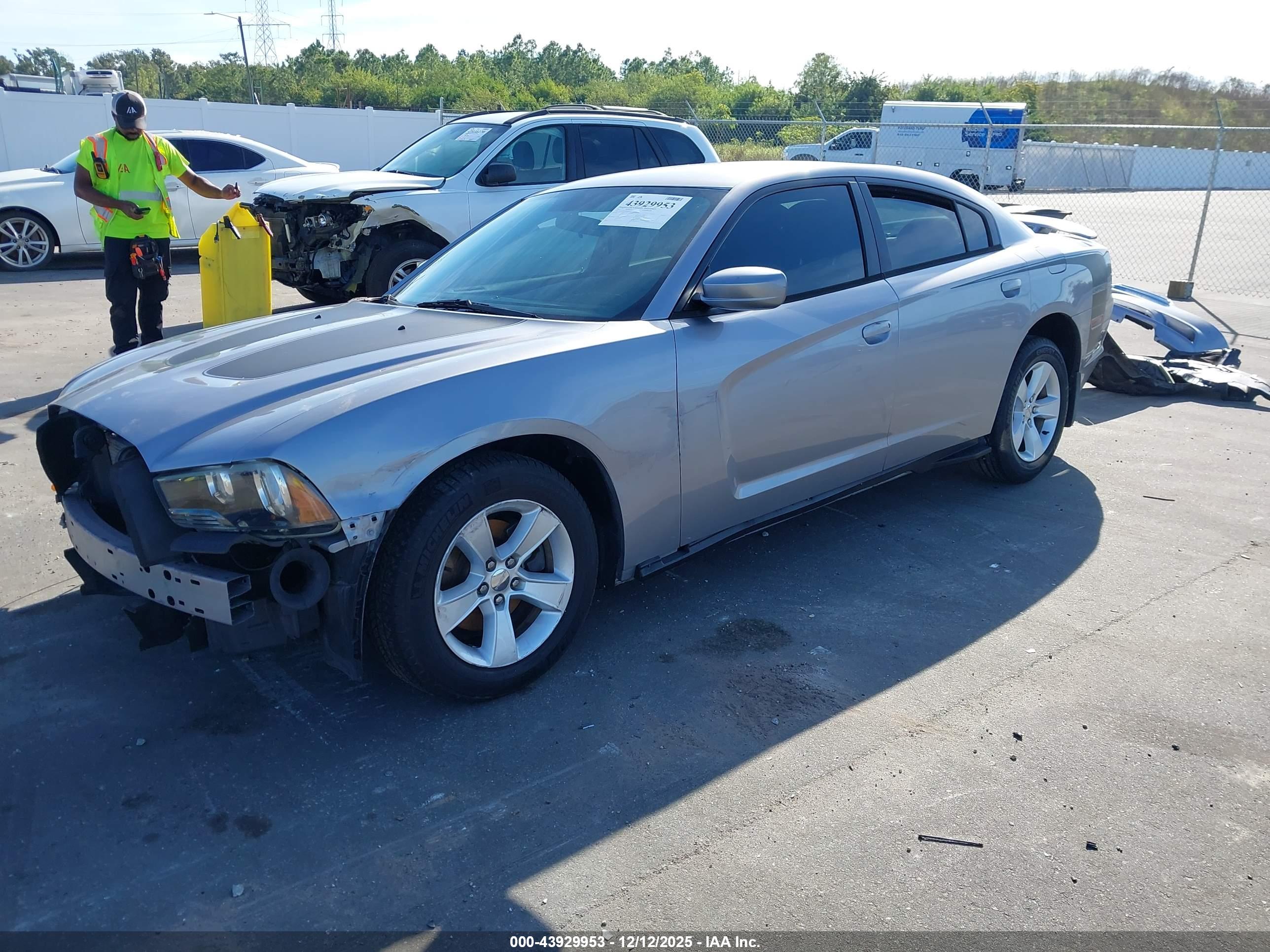 DODGE CHARGER image 2