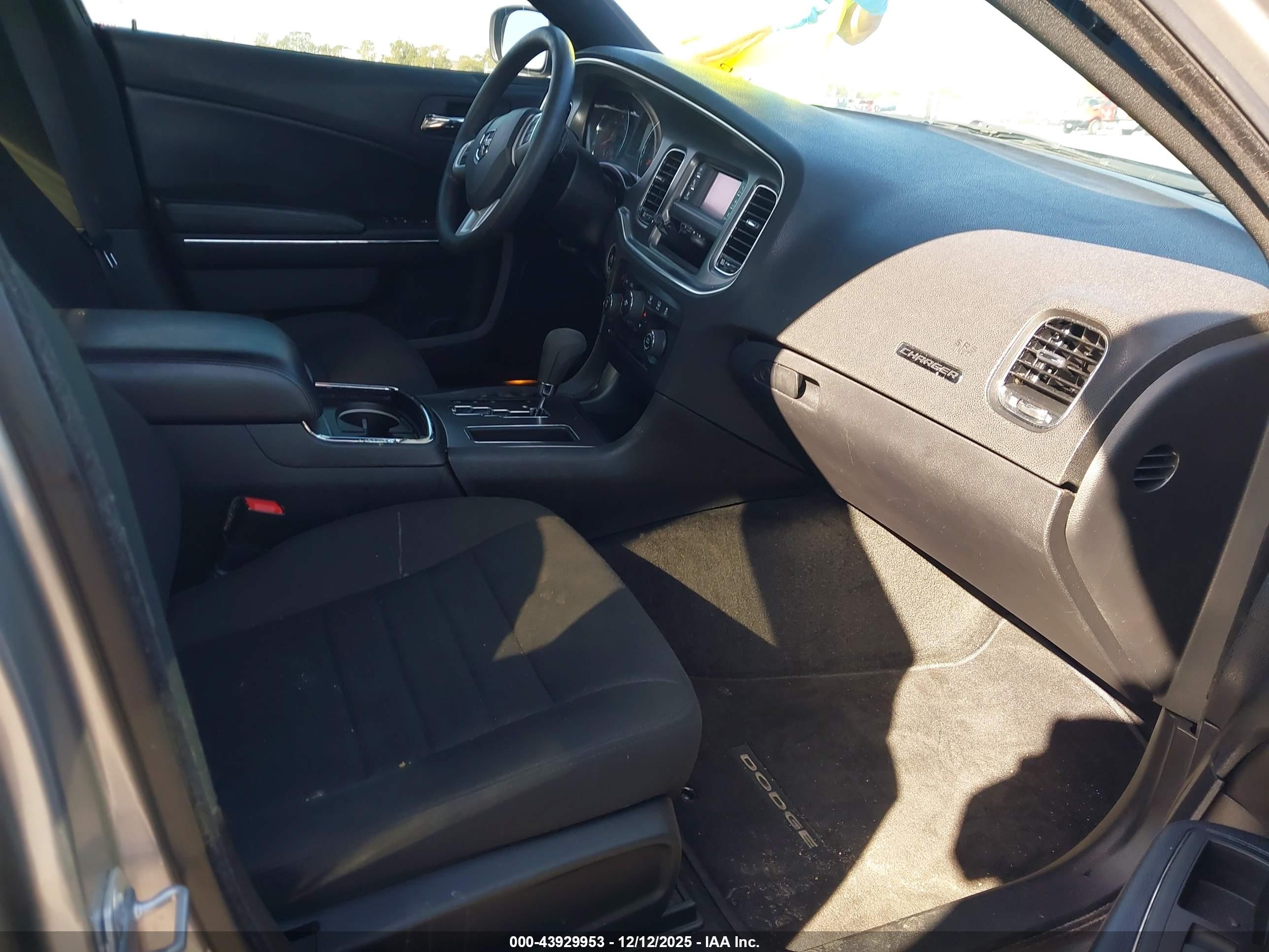 DODGE CHARGER image 5