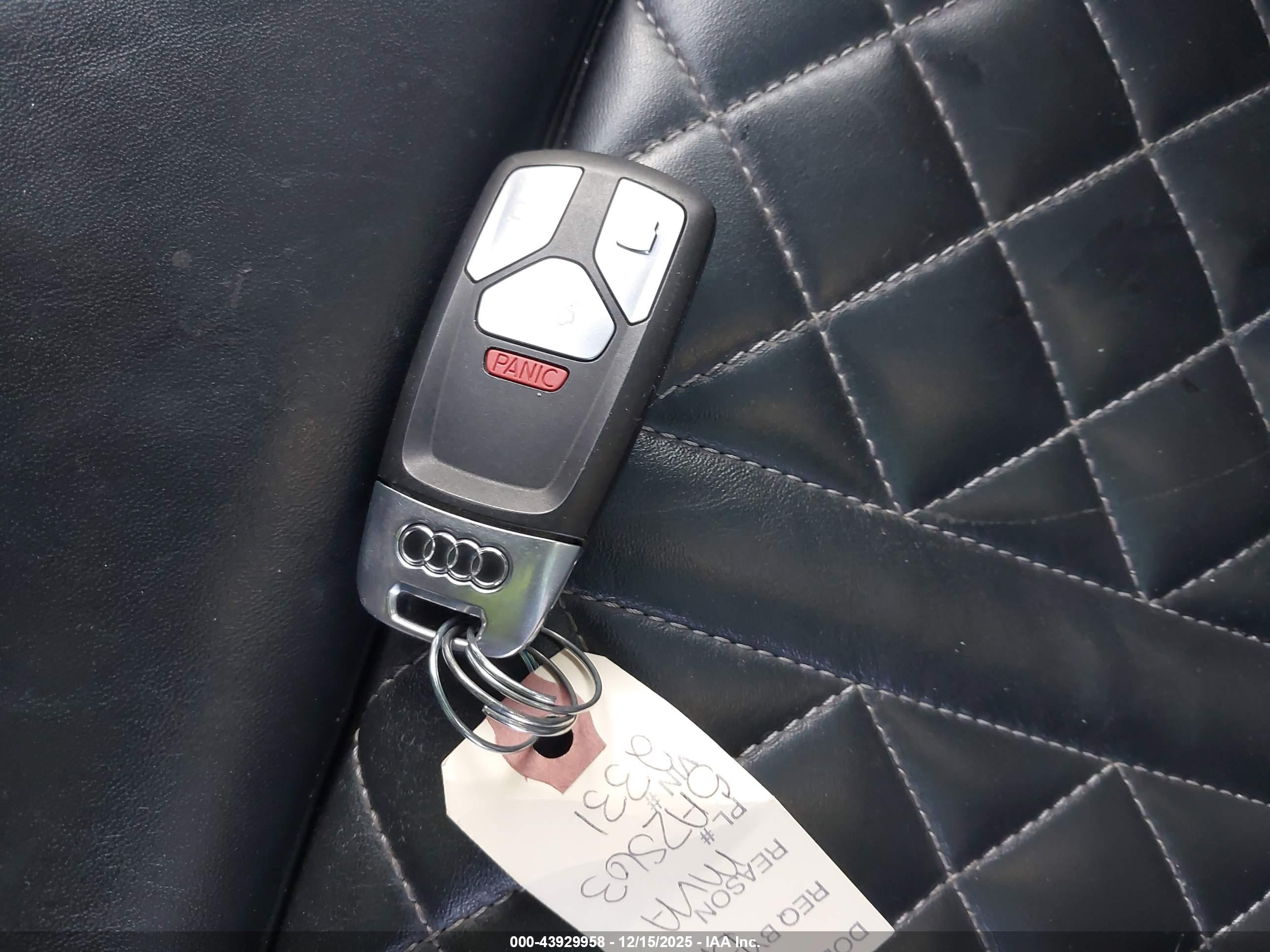 AUDI SQ5 image 11