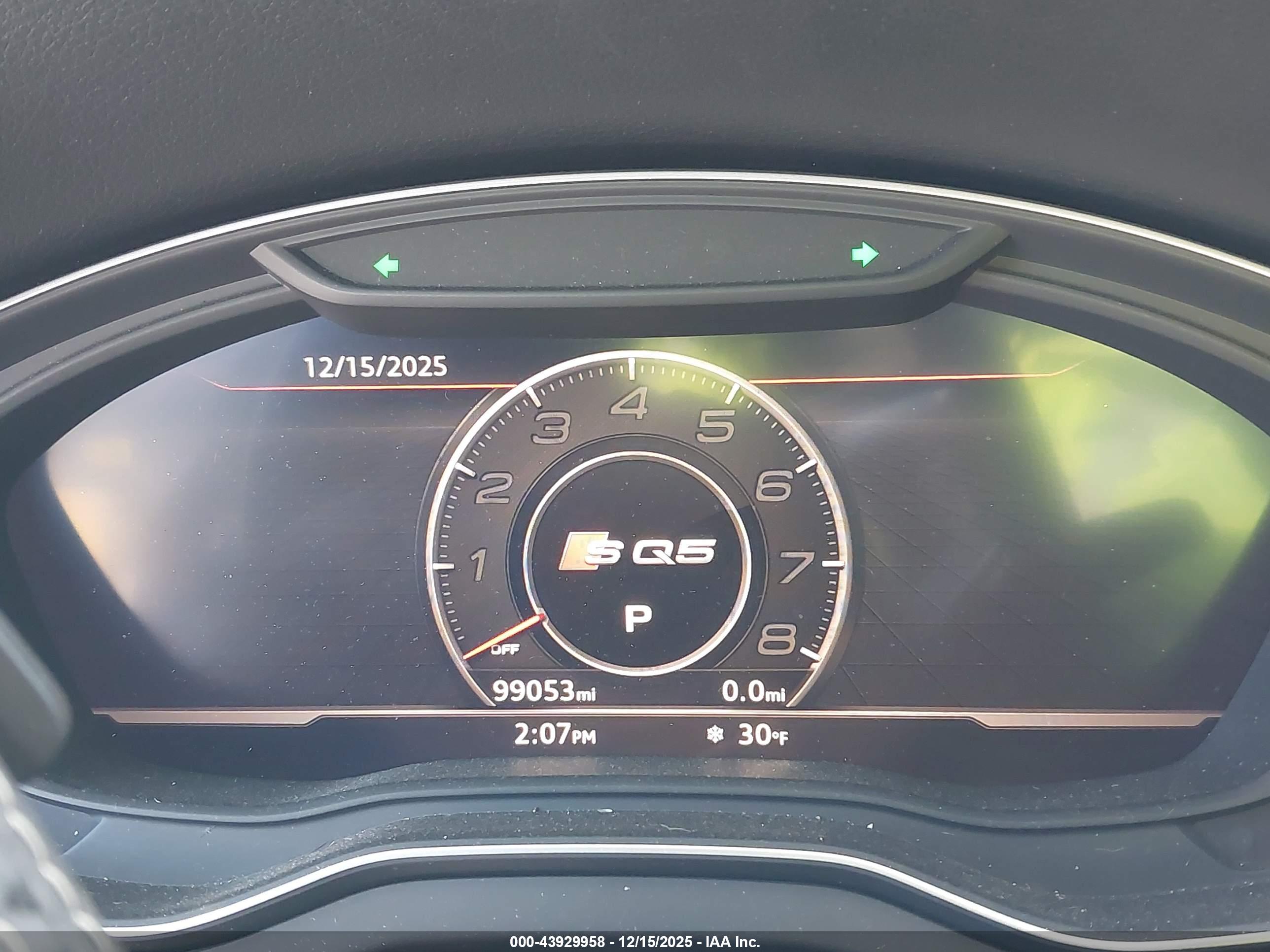 AUDI SQ5 image 7