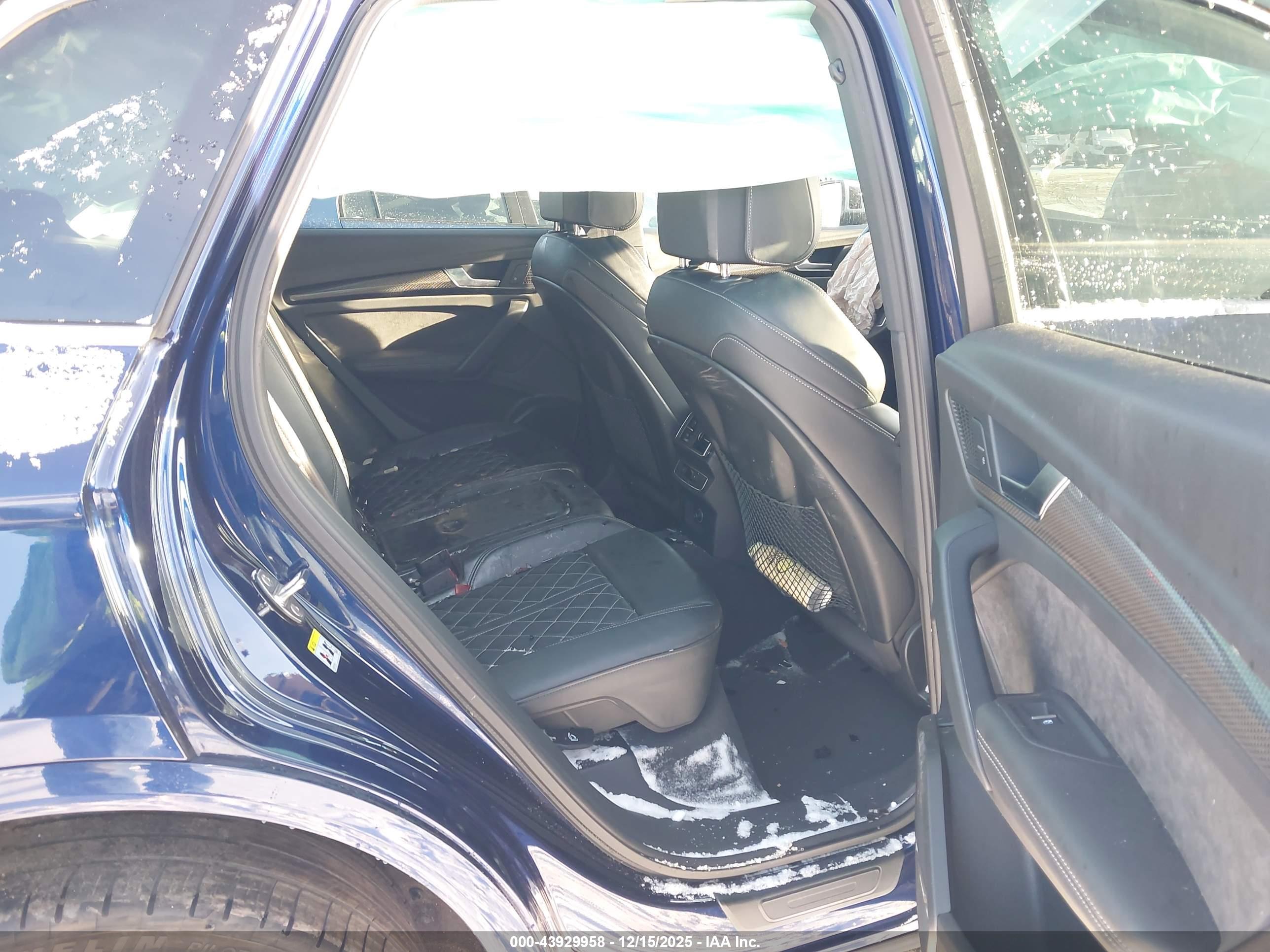 AUDI SQ5 image 8