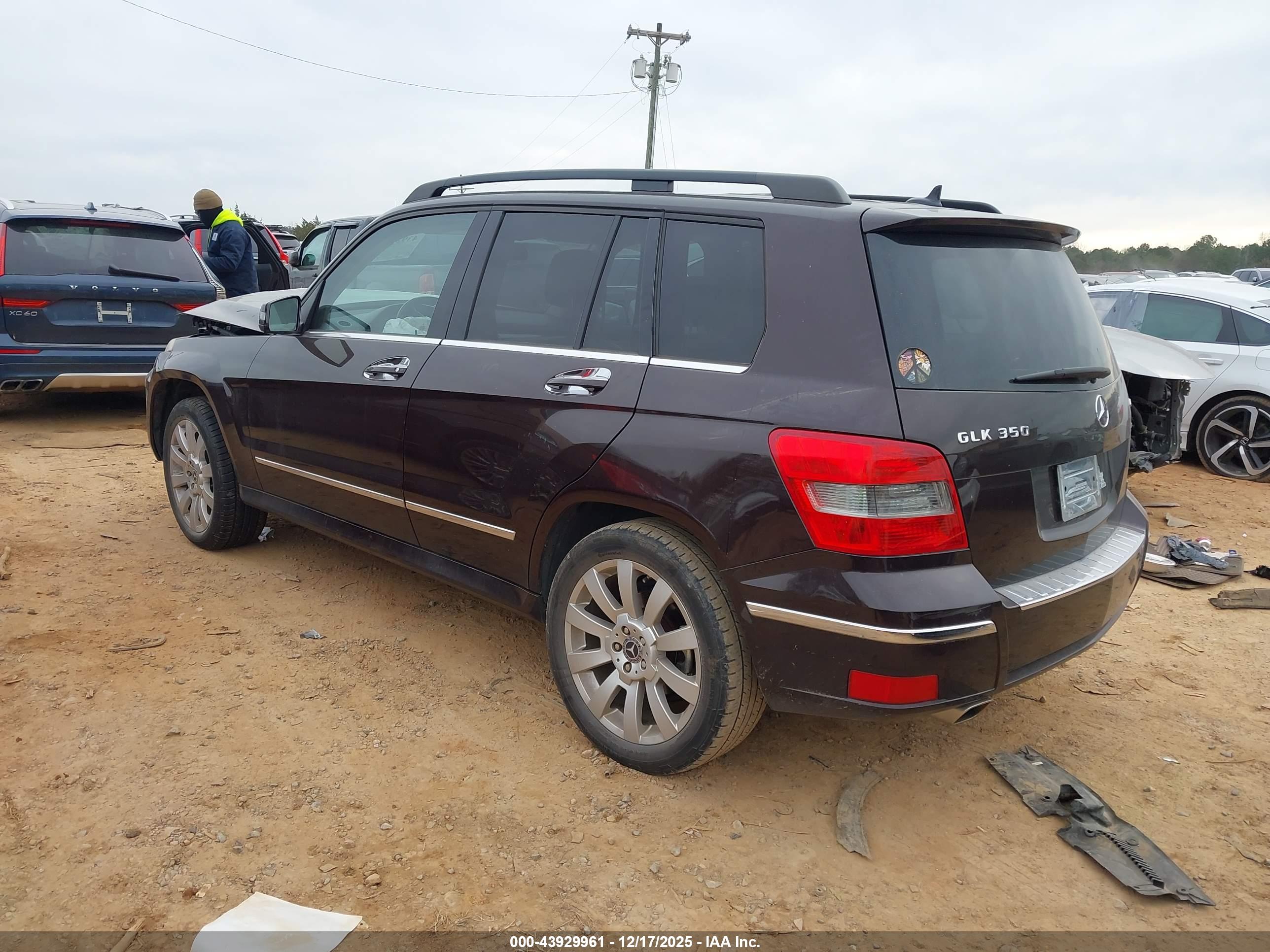 MERCEDES-BENZ GLK image 3