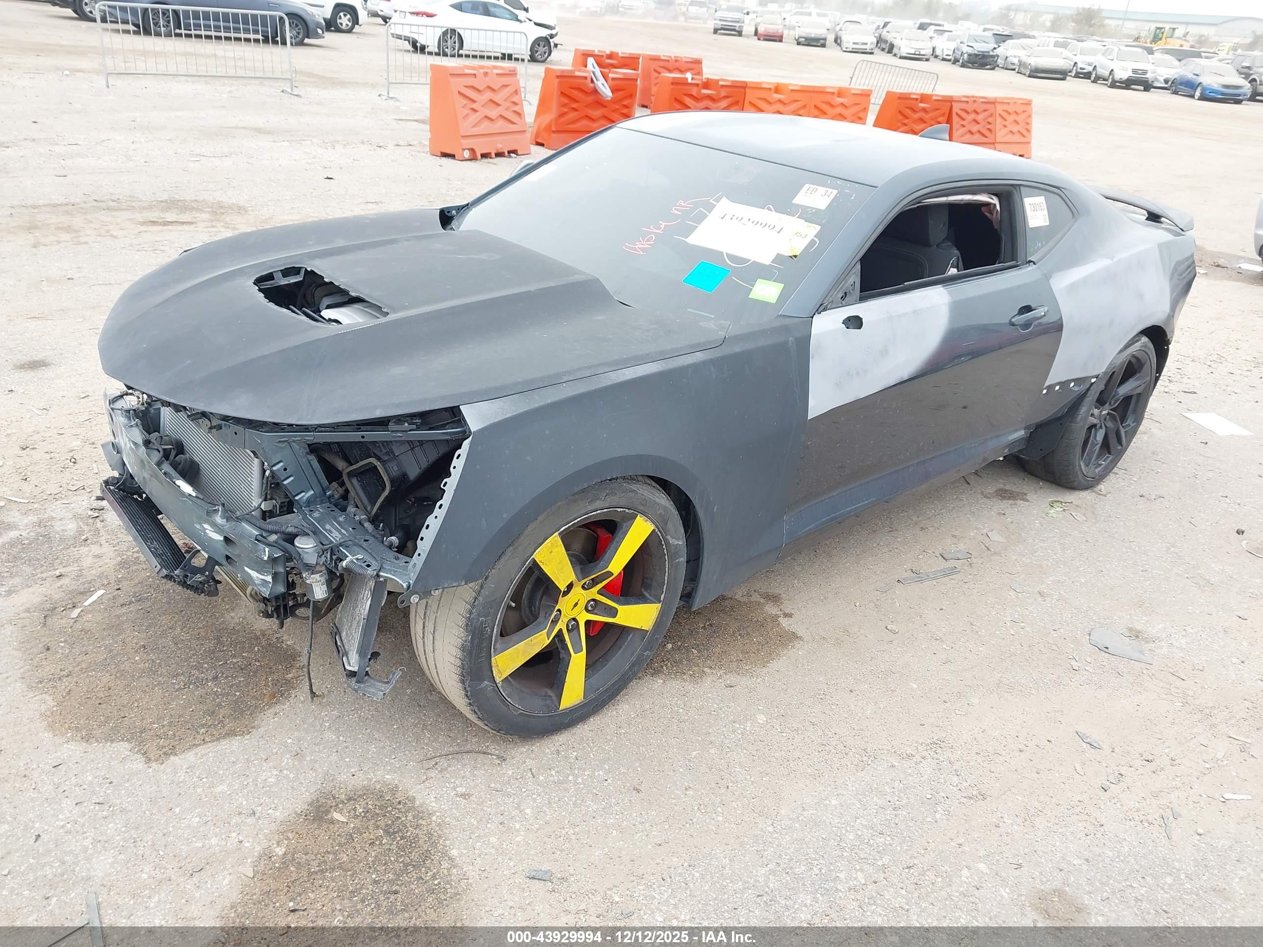 CHEVROLET CAMARO image 2