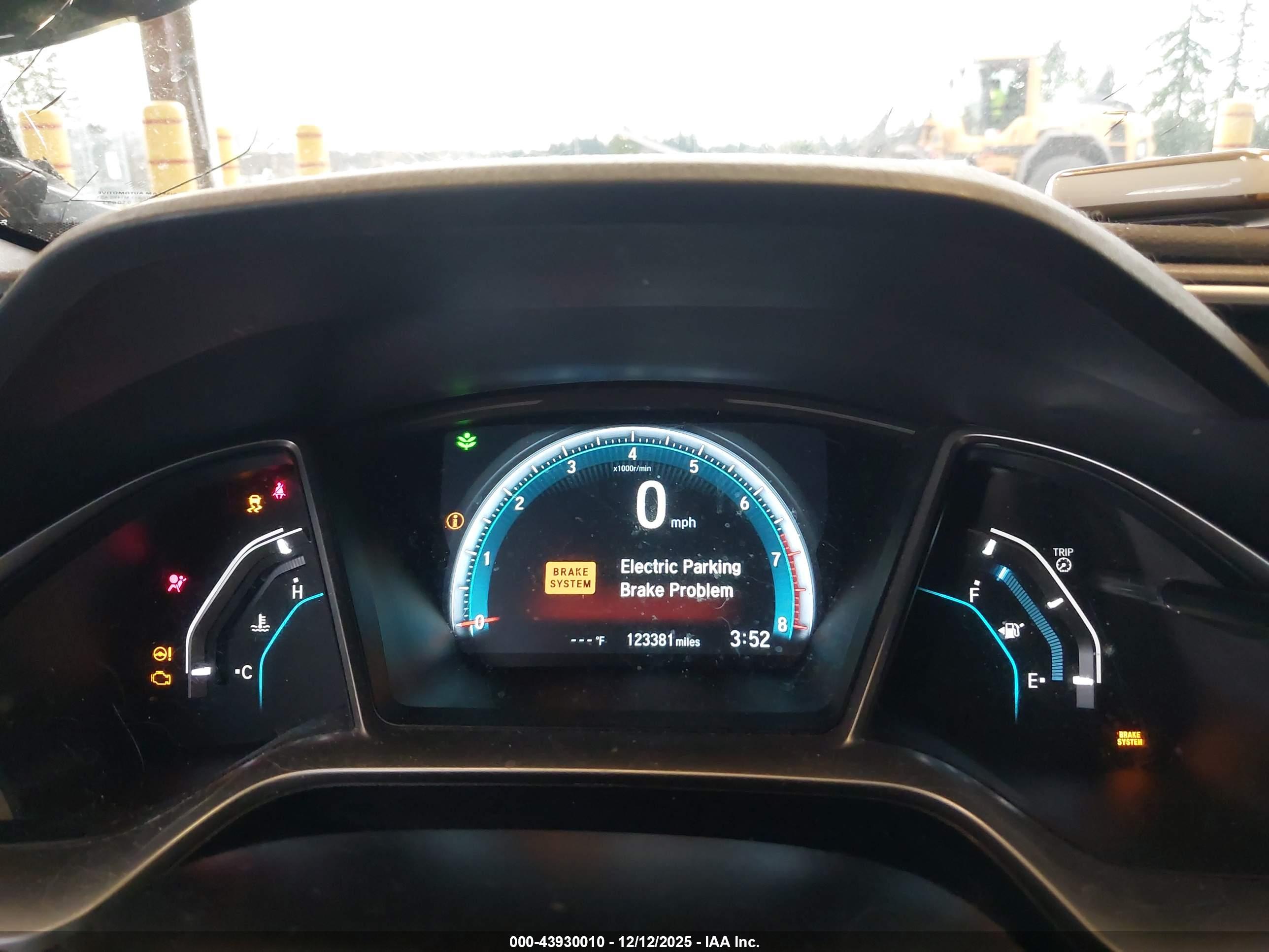 HONDA CIVIC image 7
