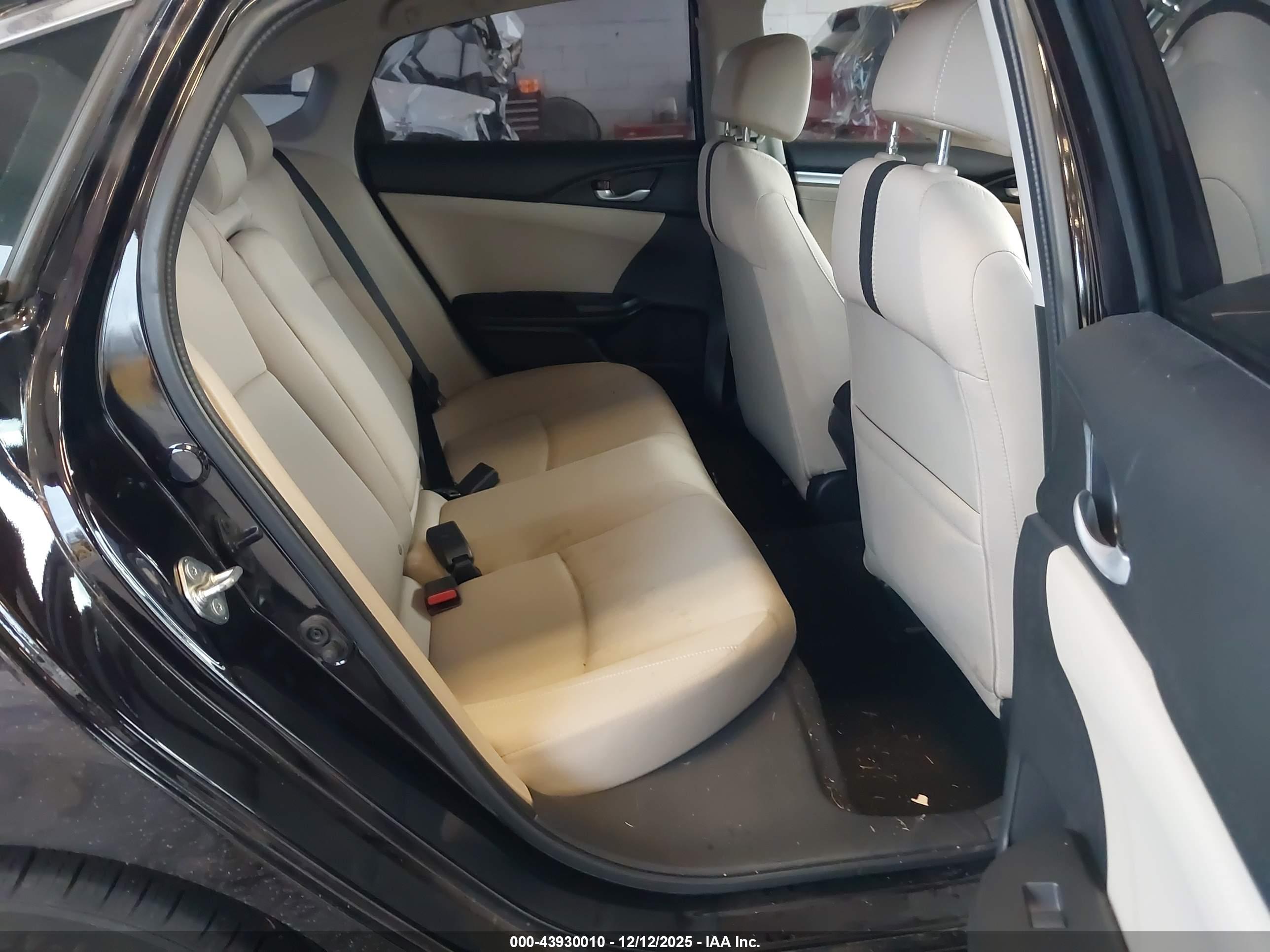 HONDA CIVIC image 8