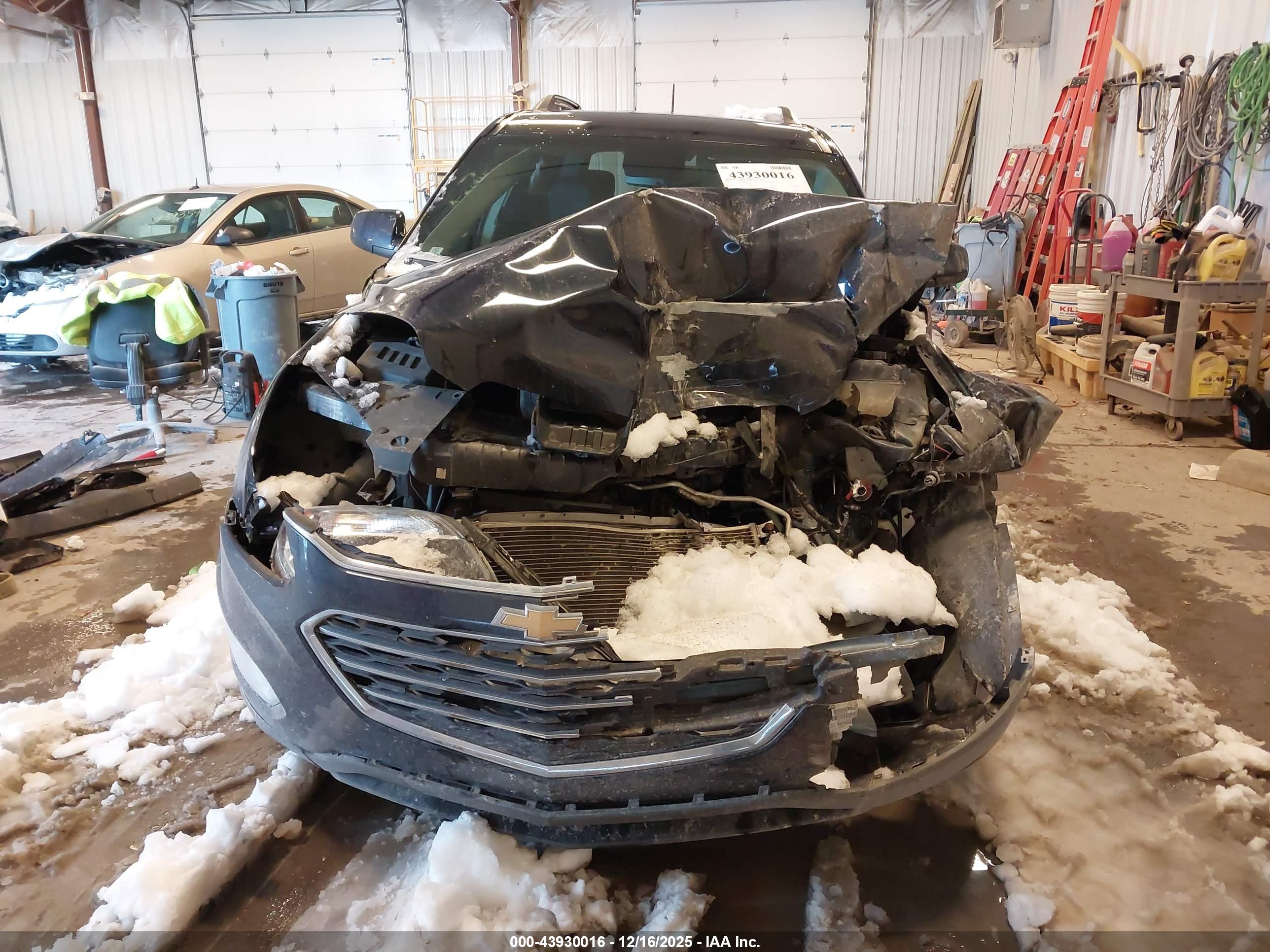 CHEVROLET EQUINOX image 6