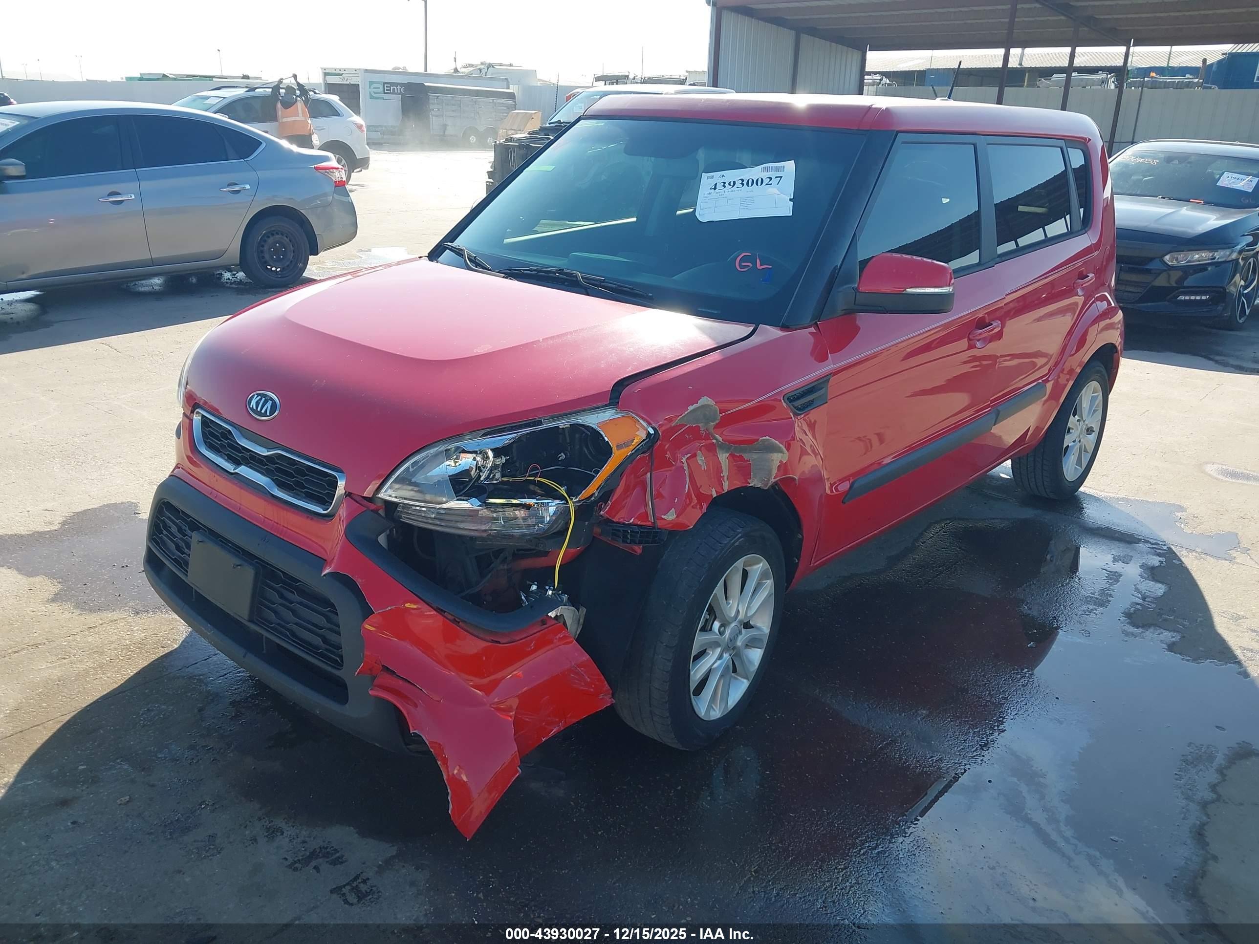 KIA SOUL image 2