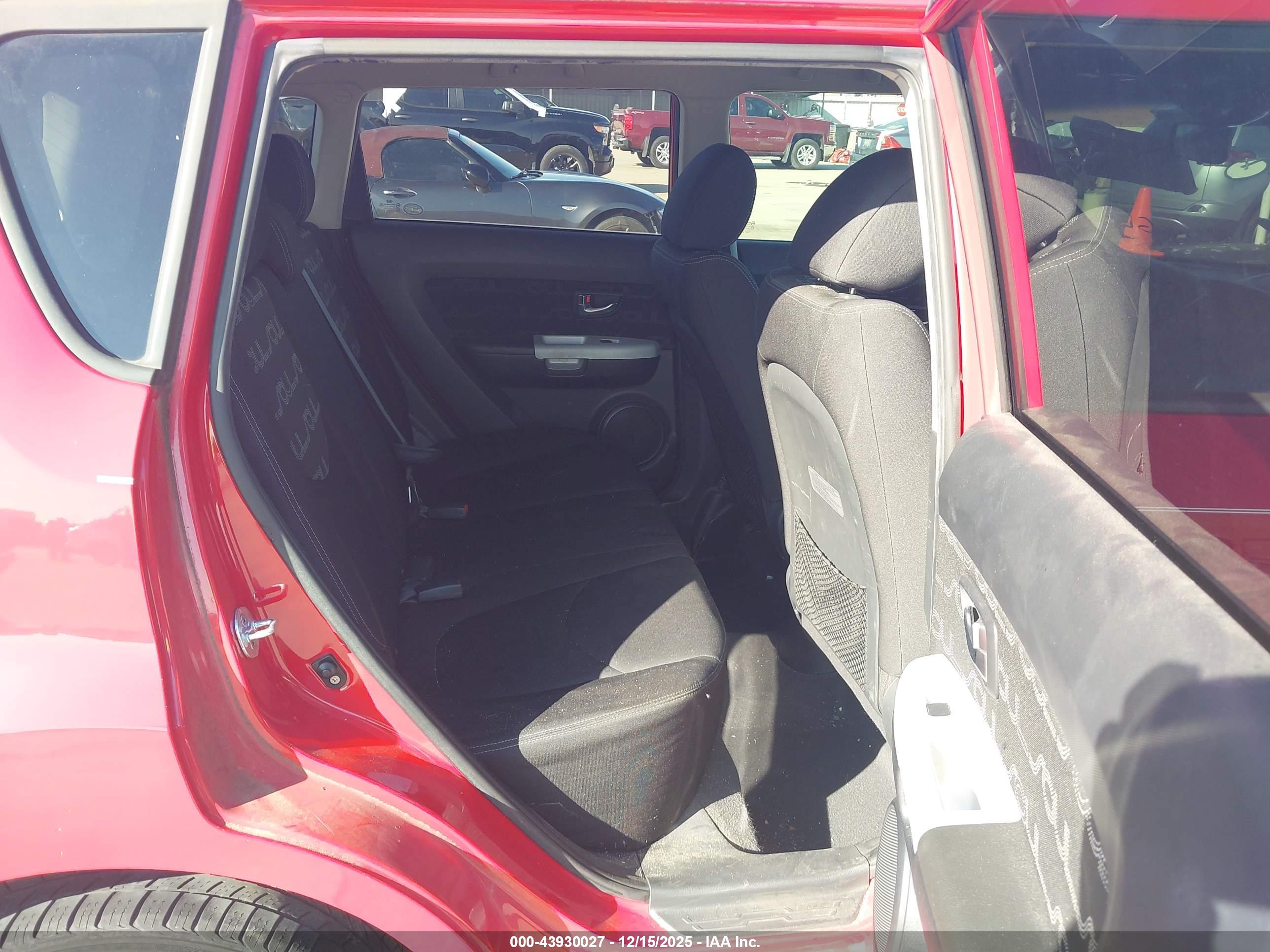 KIA SOUL image 8