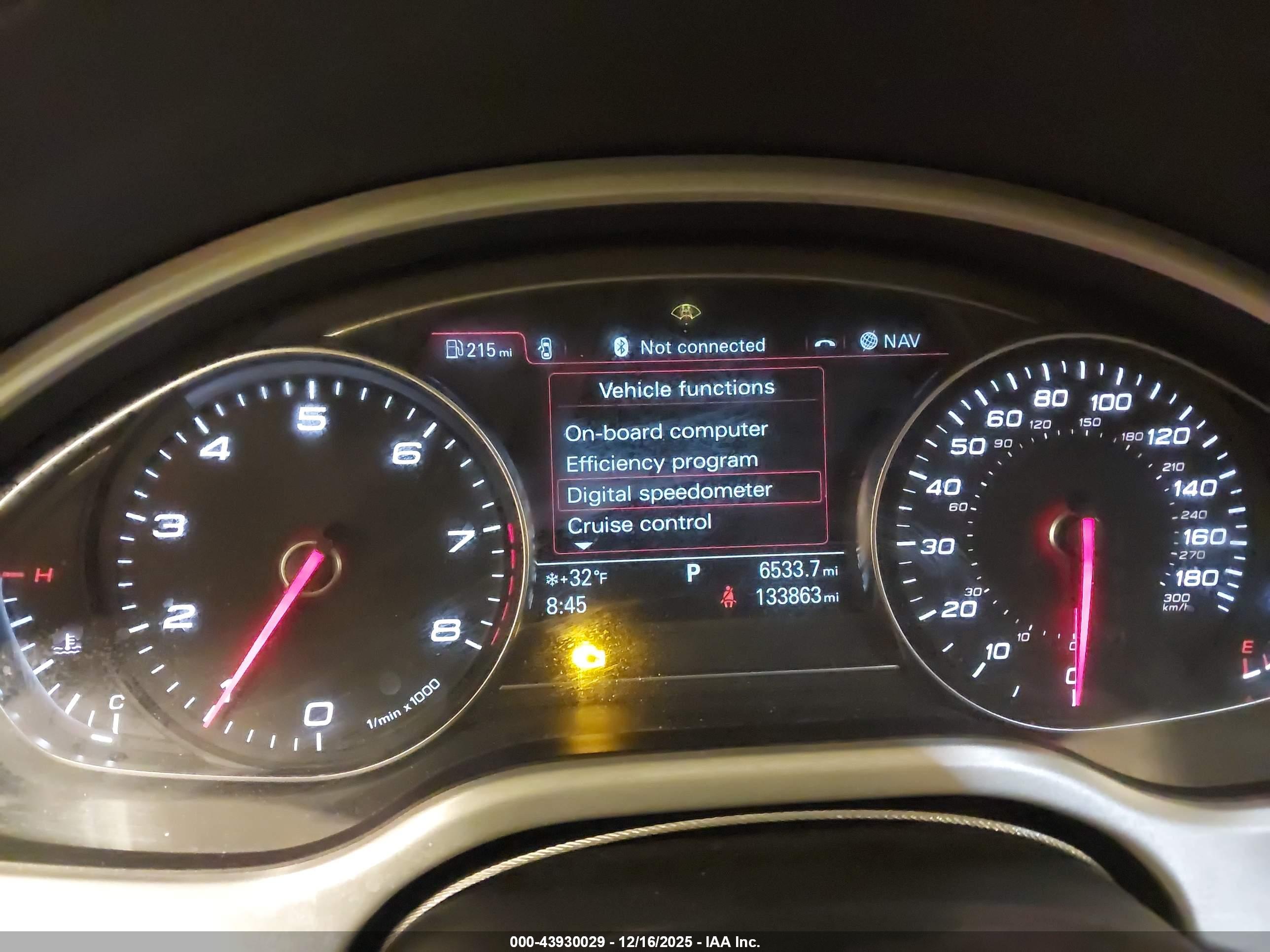 AUDI A8 image 7