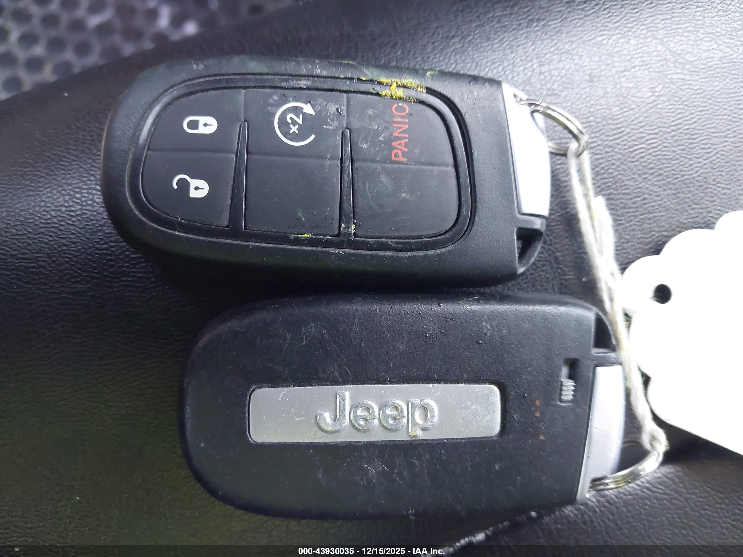 JEEP CHEROKEE image 11