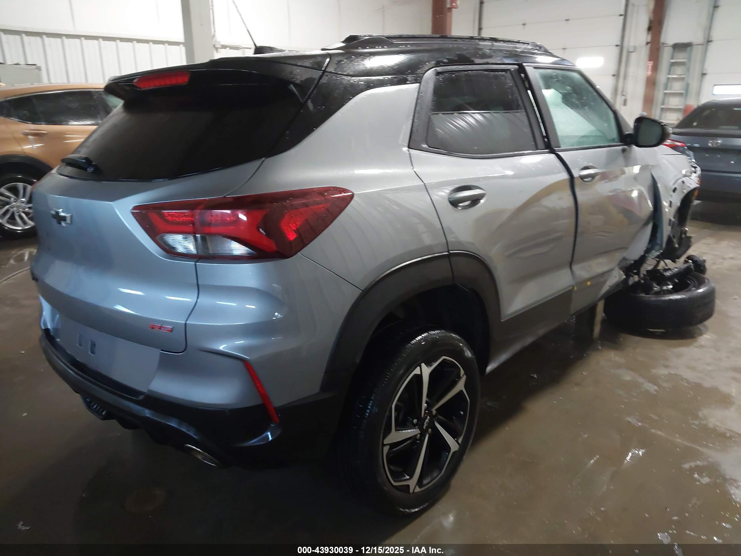 CHEVROLET TRAILBLAZER image 4