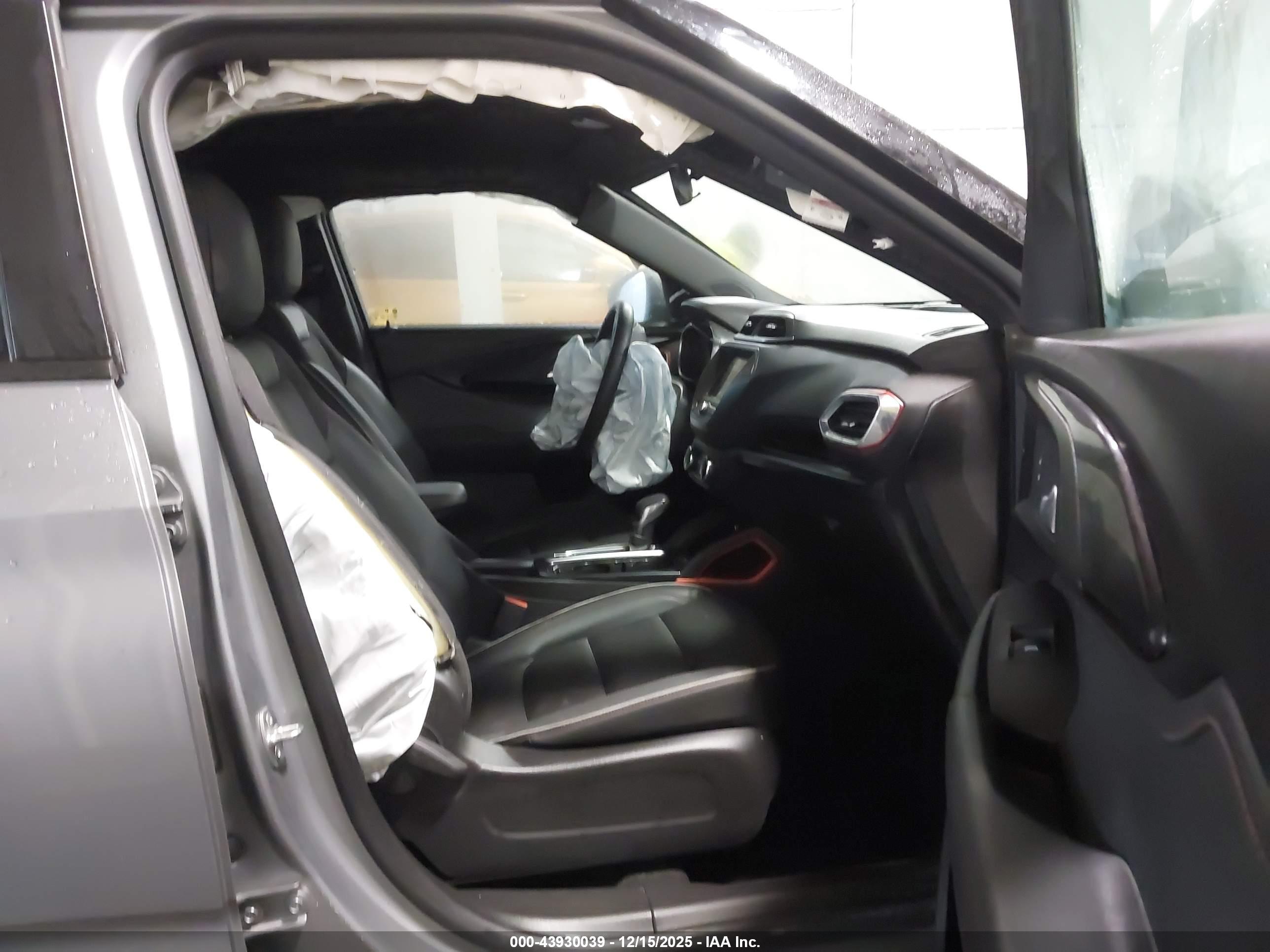 CHEVROLET TRAILBLAZER image 5