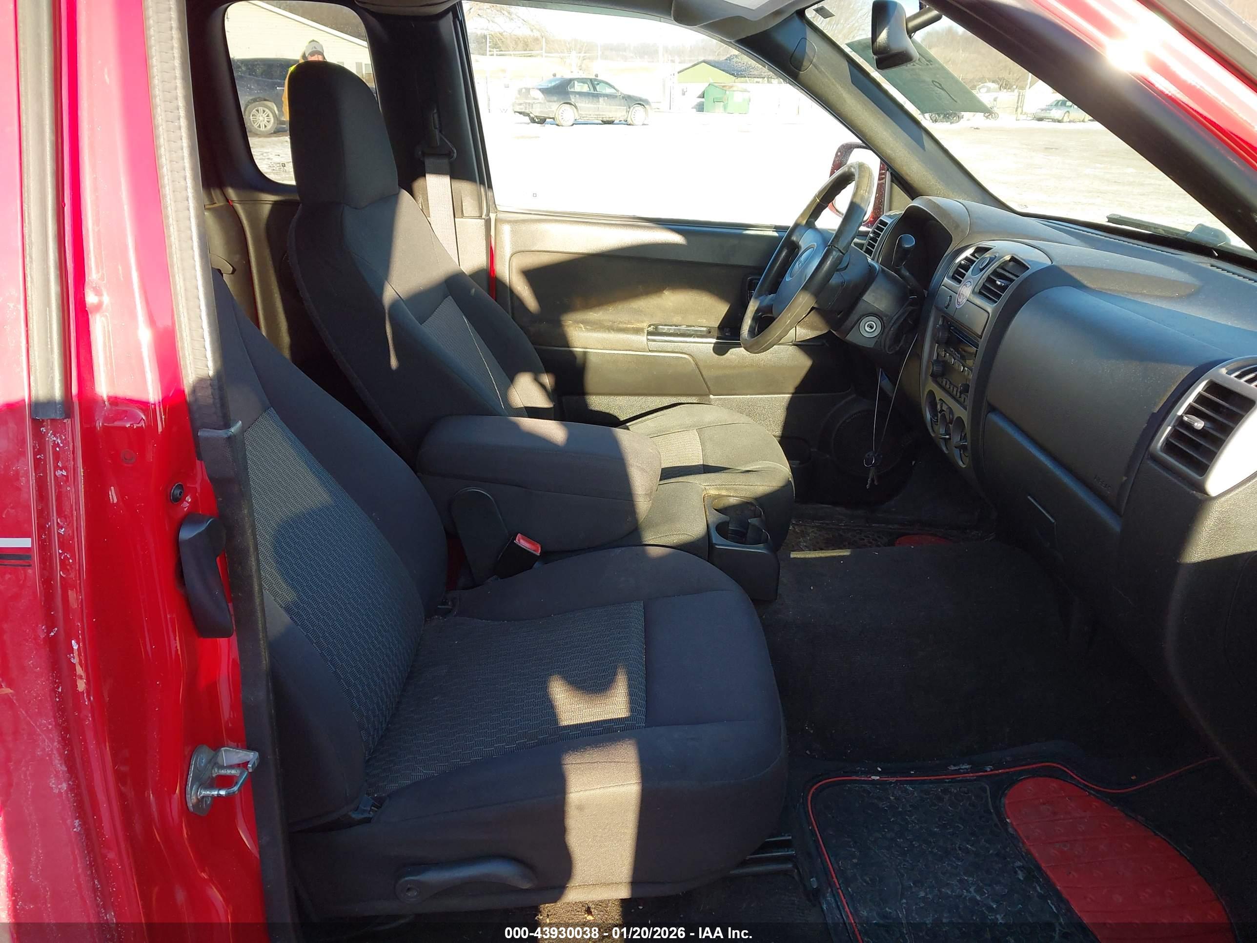 GMC CANYON image 5