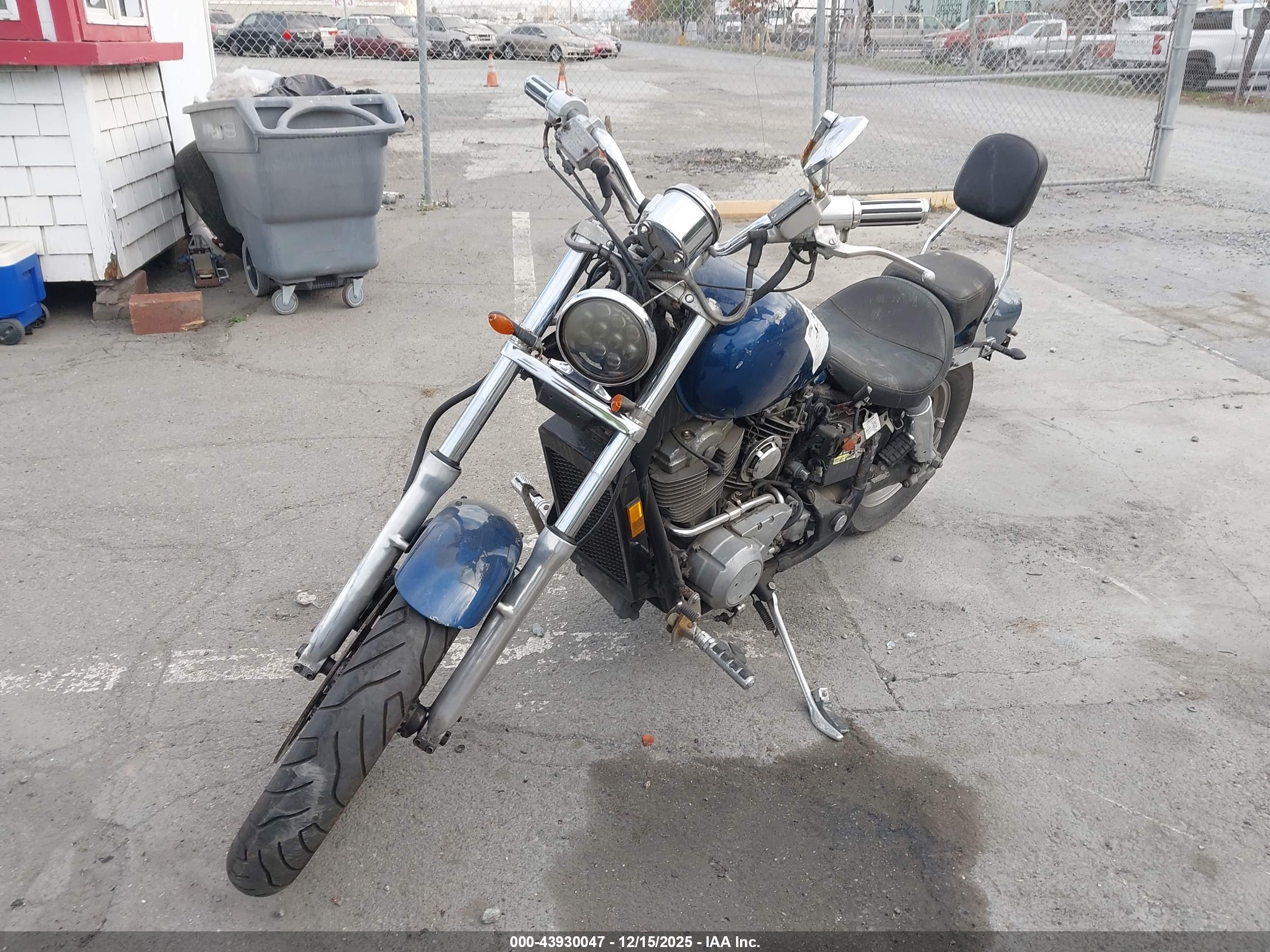 HONDA VT1100 image 2
