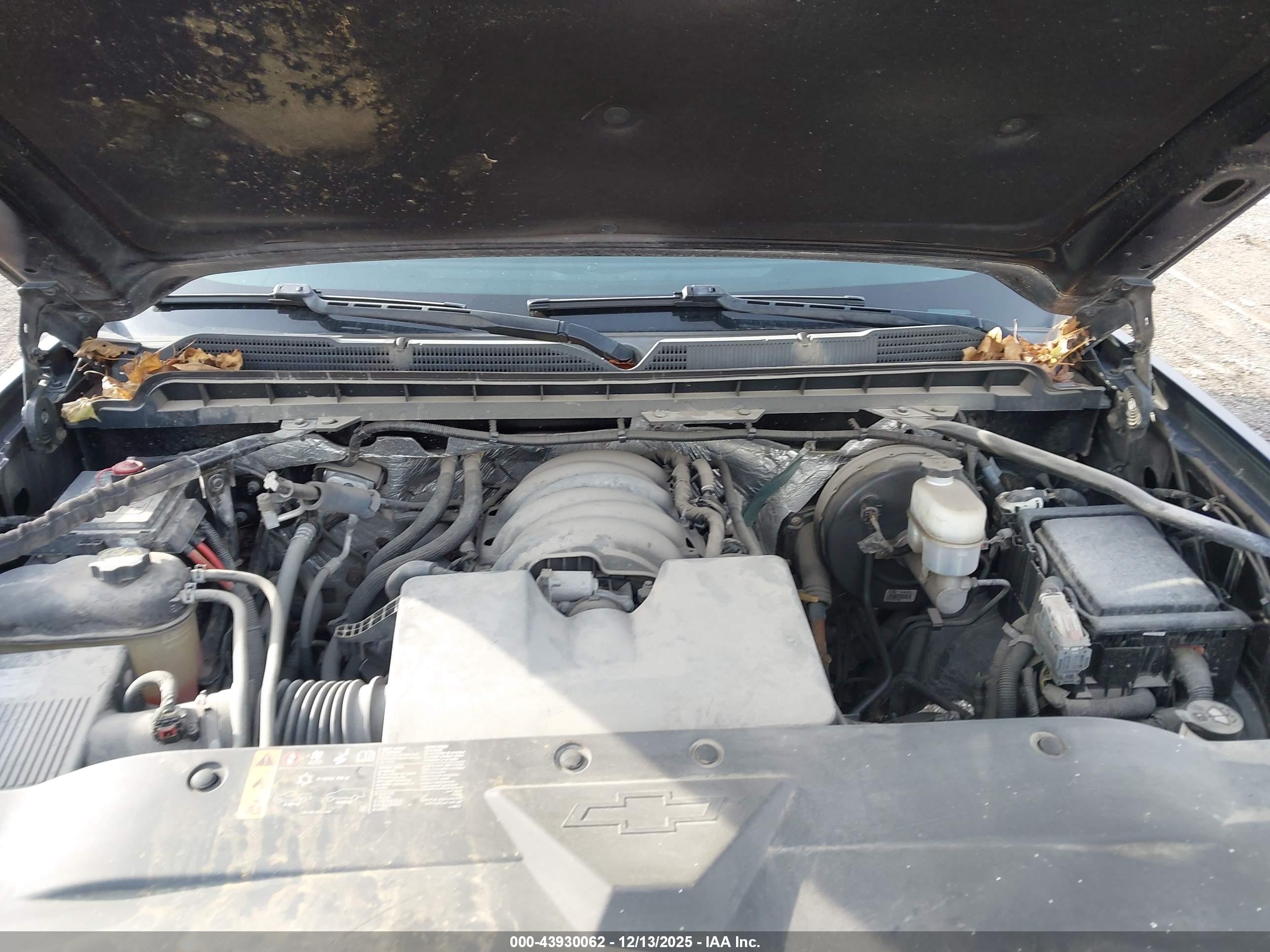 CHEVROLET SILVERADO image 10