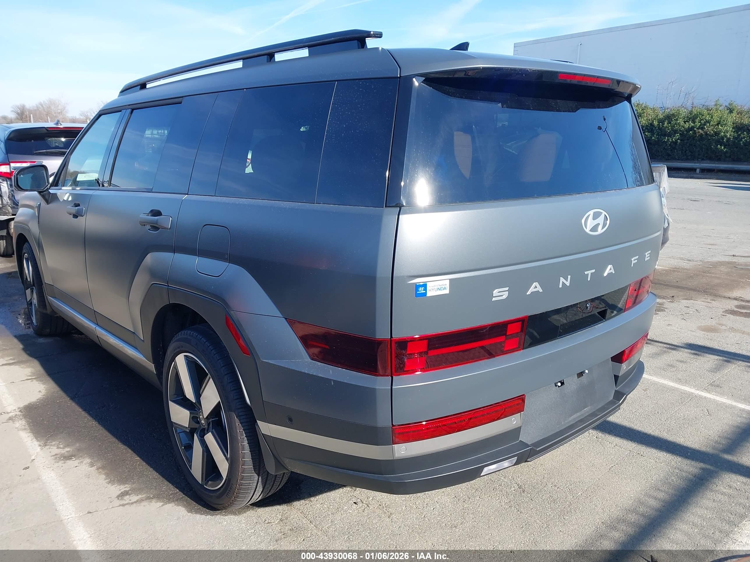HYUNDAI SANTA image 3