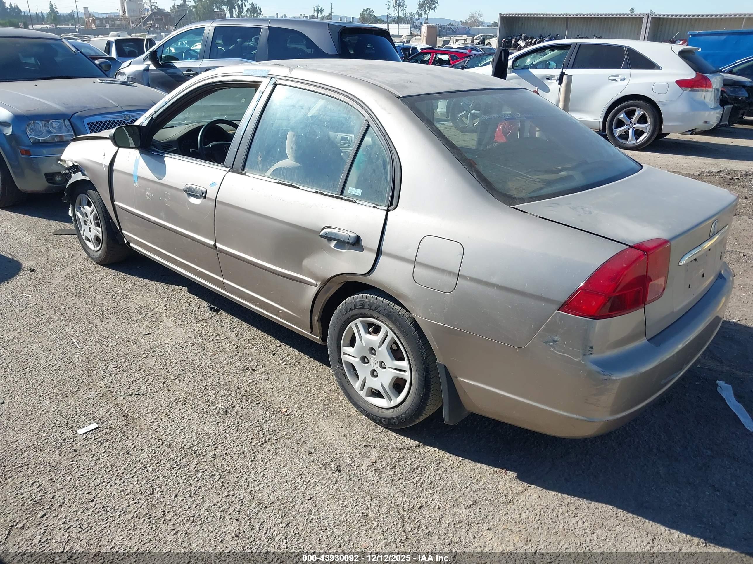HONDA CIVIC image 3