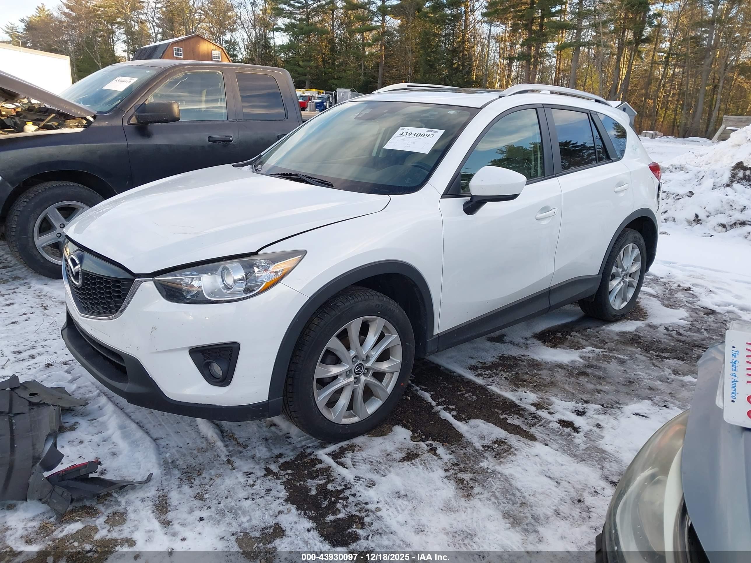 MAZDA CX-5 image 2