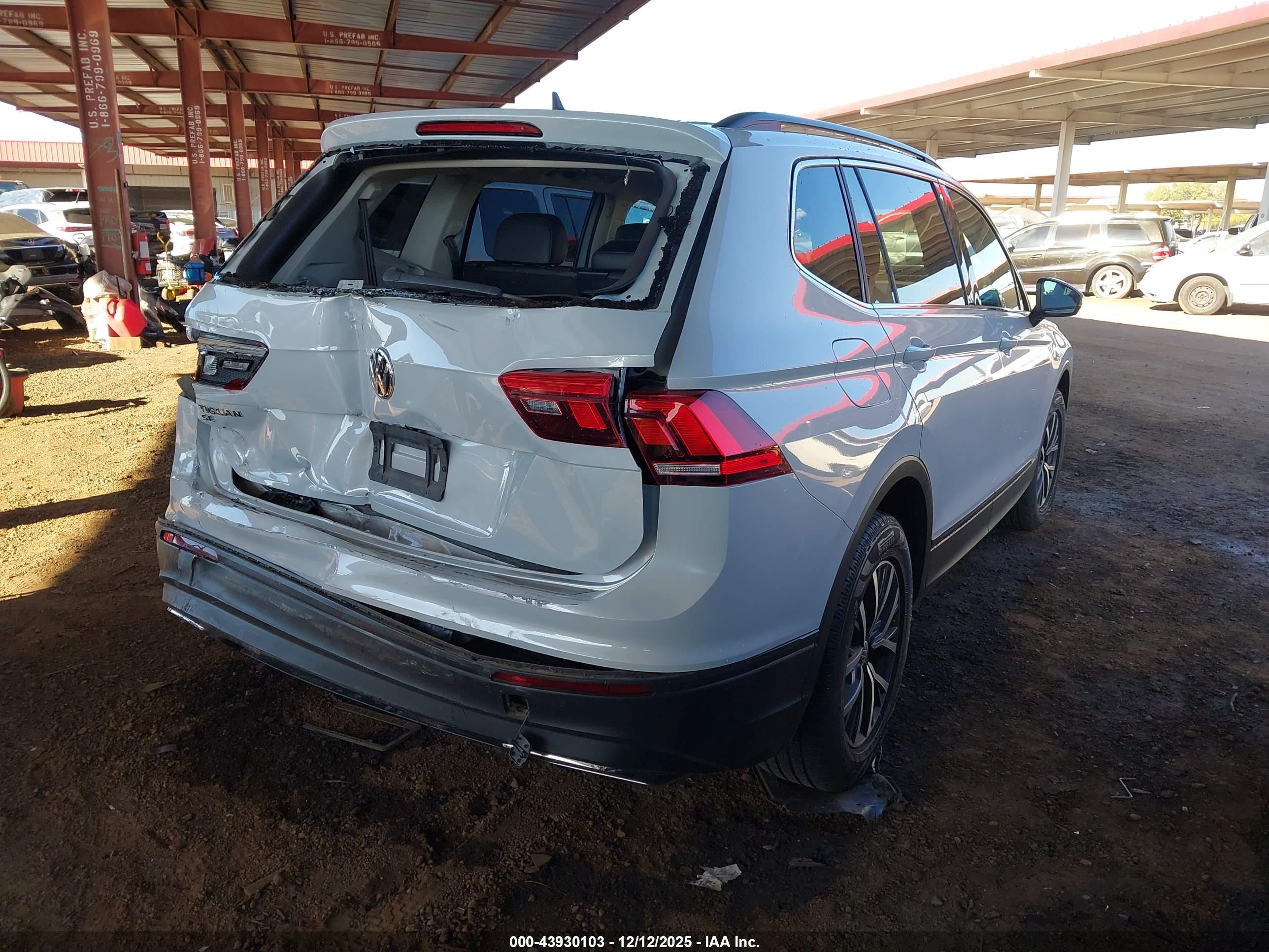 VOLKSWAGEN TIGUAN image 4