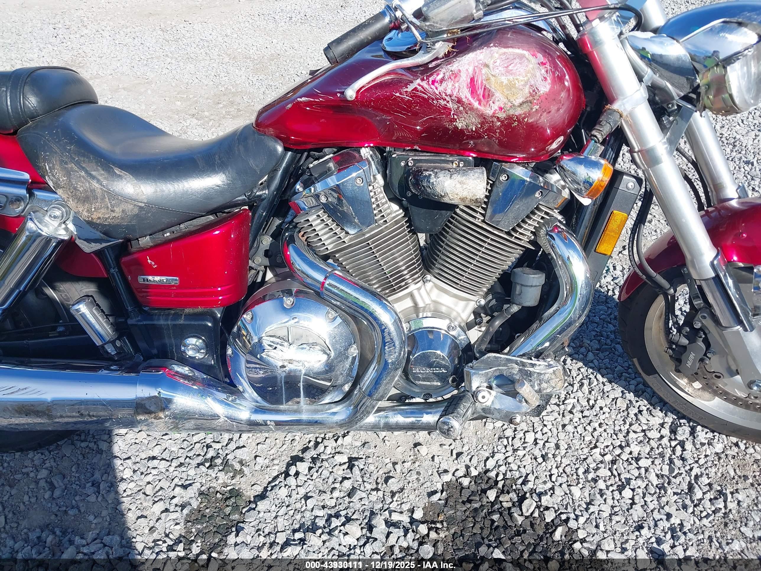 HONDA VTX1800 image 9