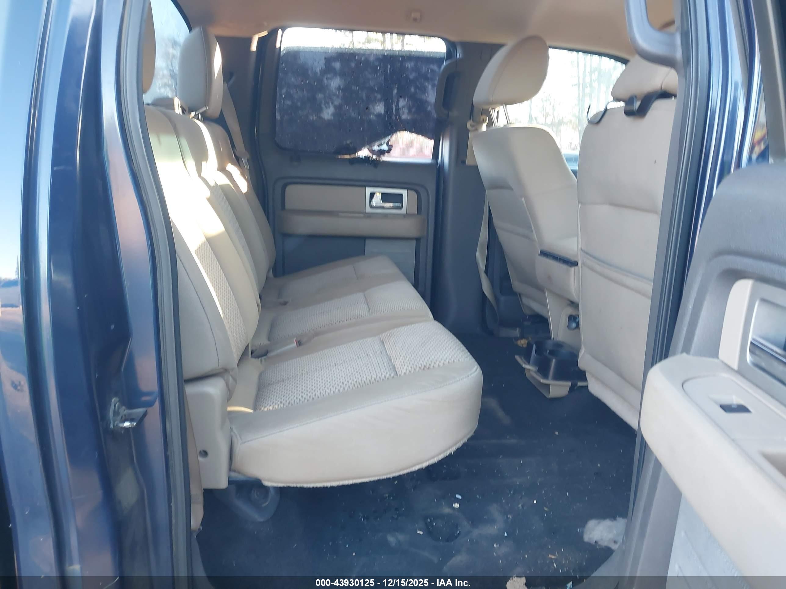 FORD F-150 image 8