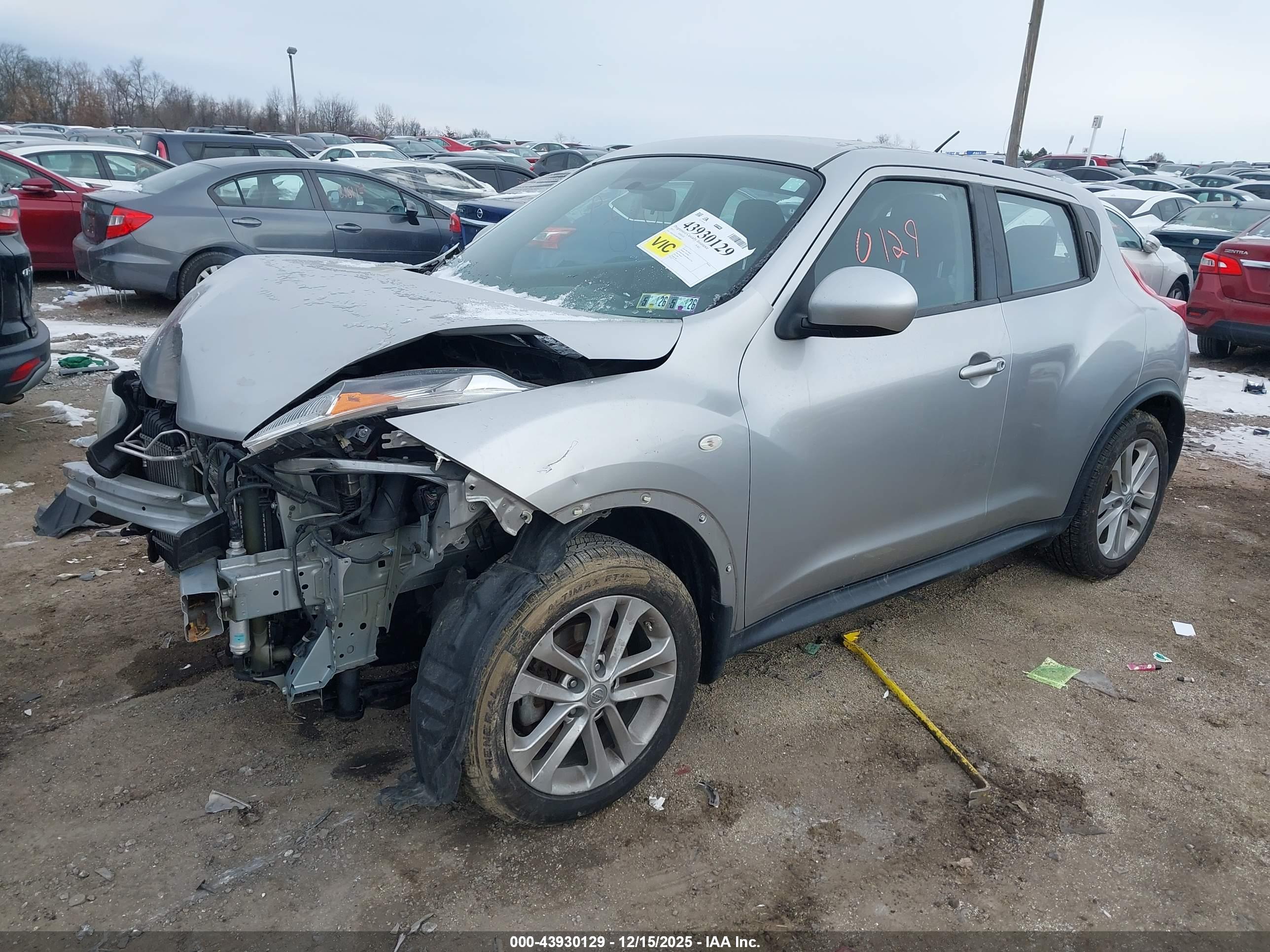 NISSAN JUKE image 2