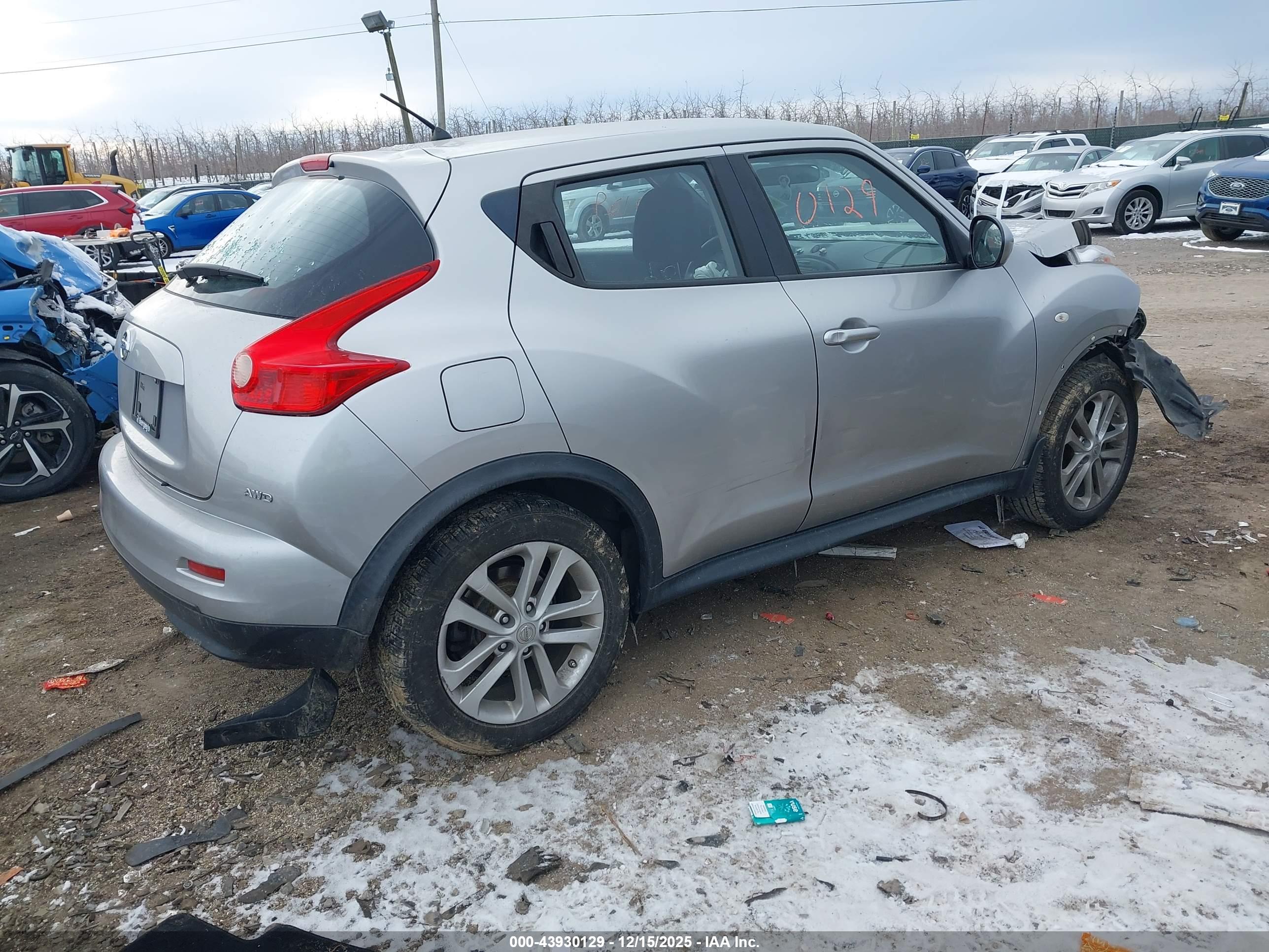 NISSAN JUKE image 4