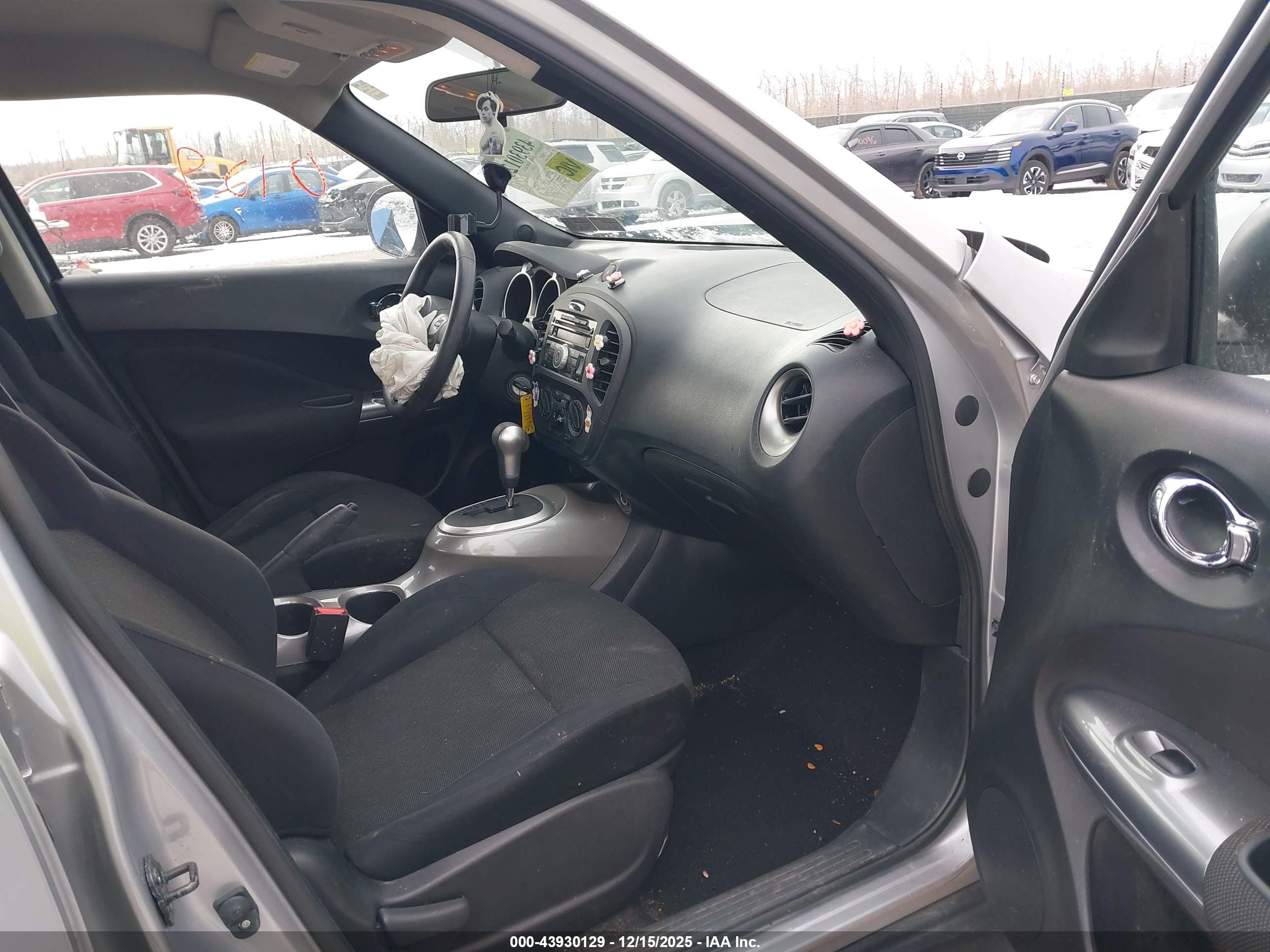NISSAN JUKE image 5