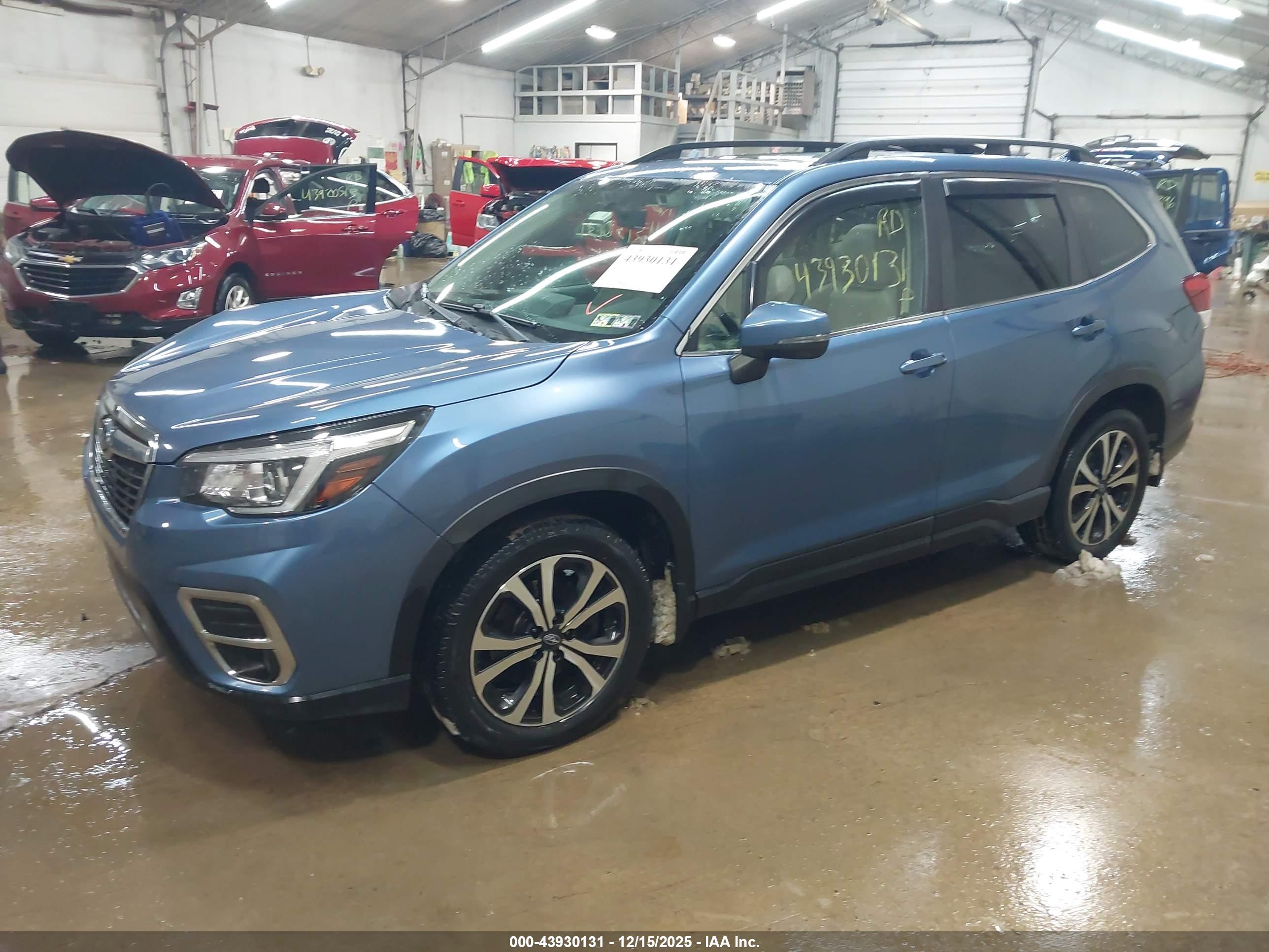 SUBARU FORESTER image 2