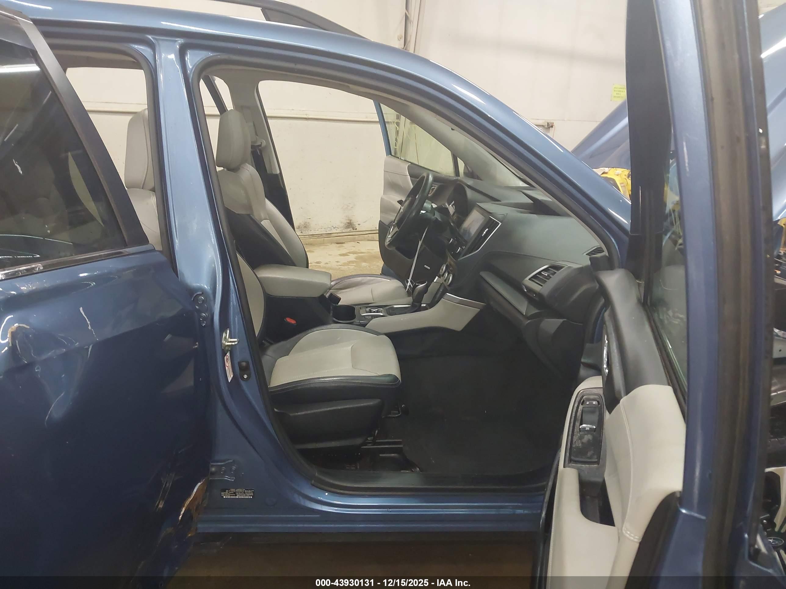 SUBARU FORESTER image 5