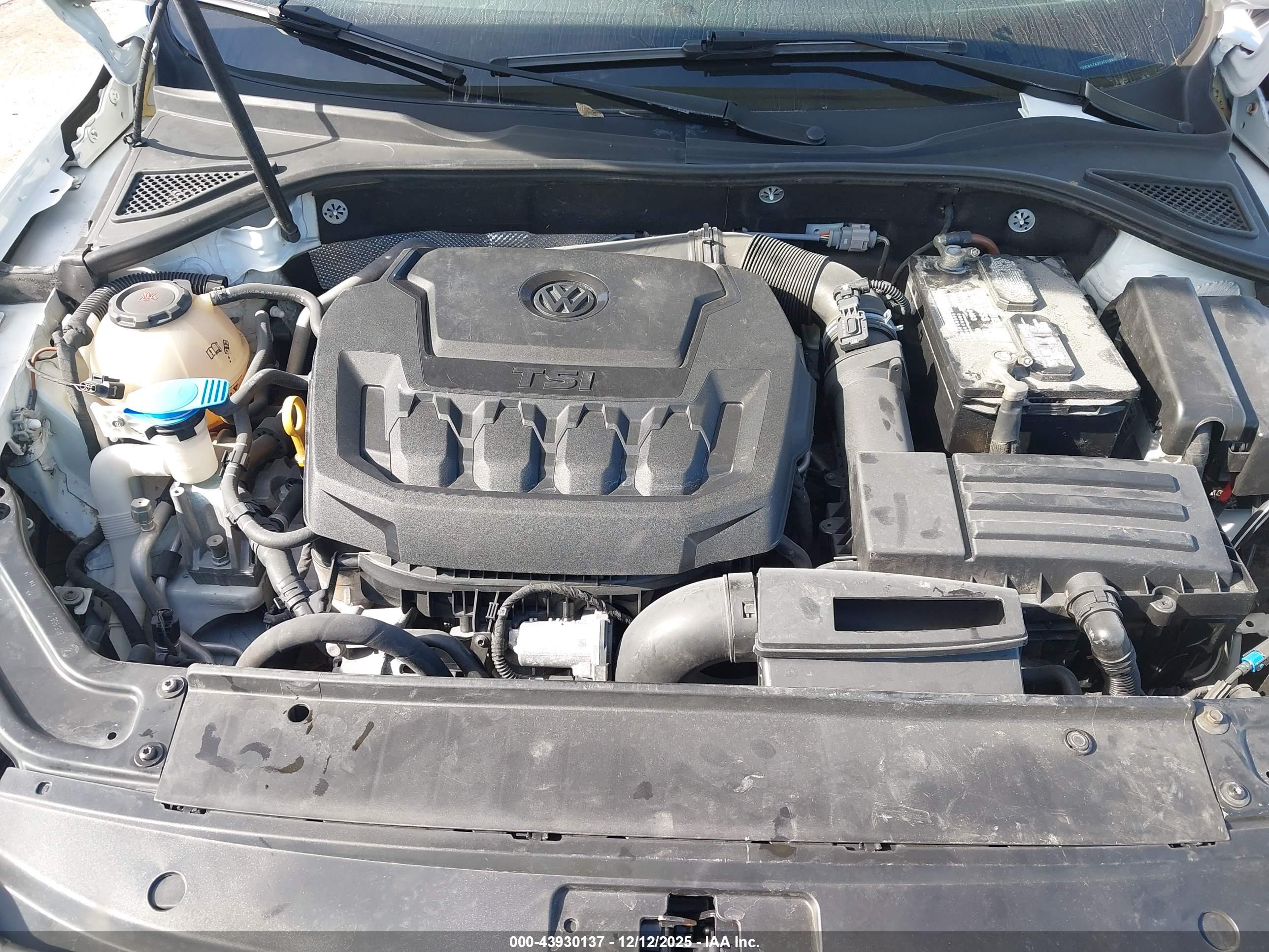VOLKSWAGEN PASSAT image 10