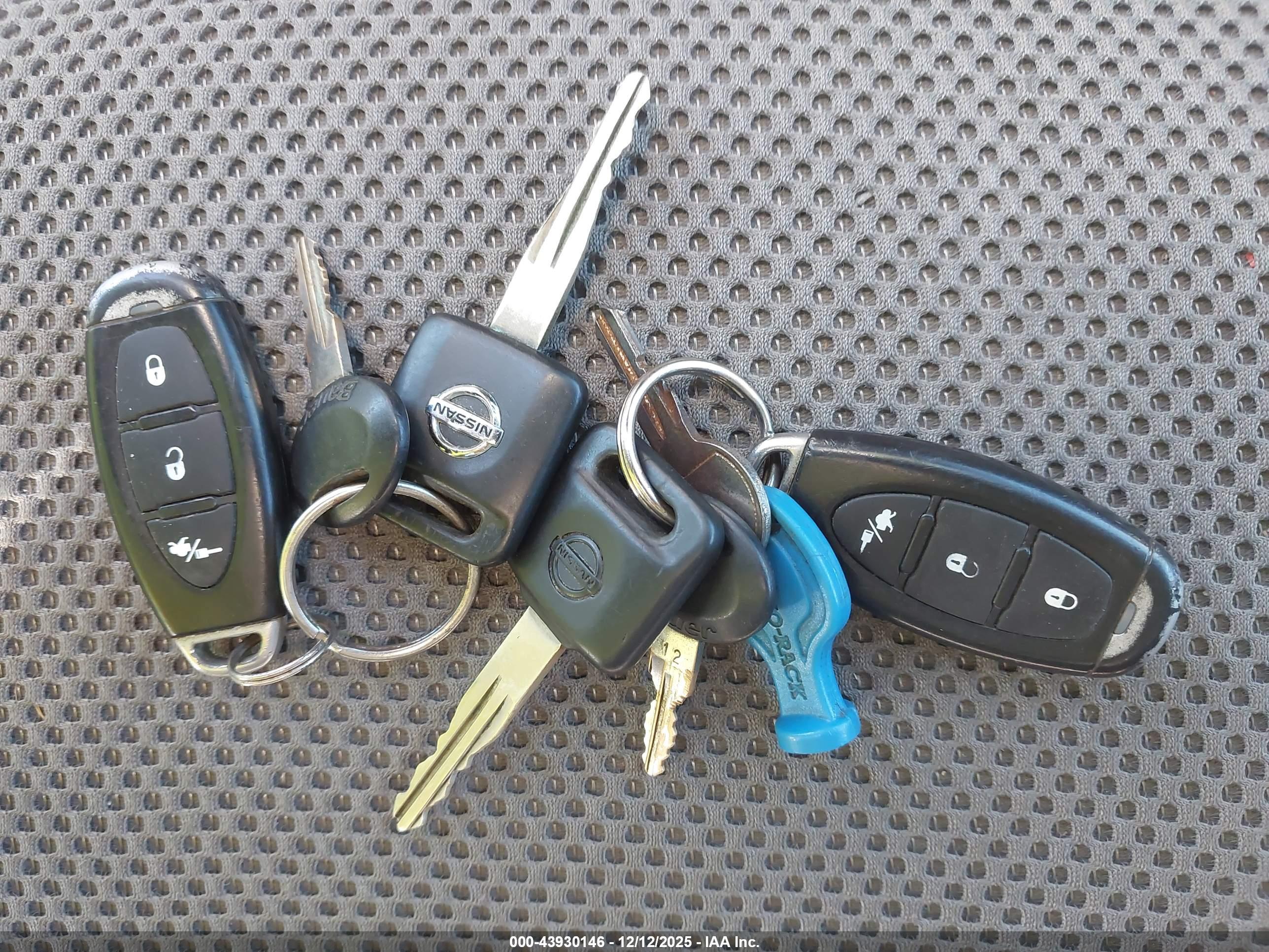 NISSAN FRONTIER image 11