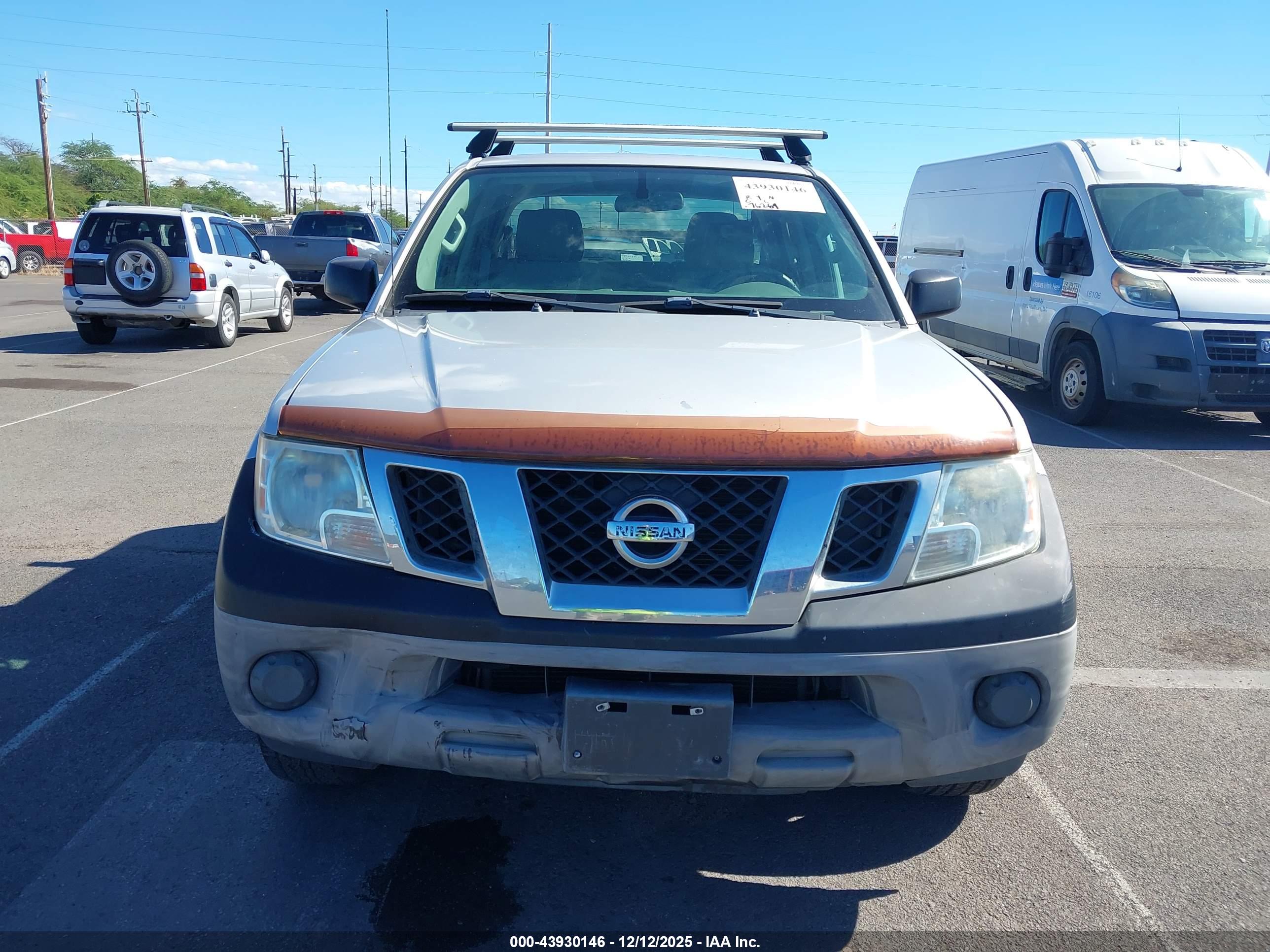 NISSAN FRONTIER image 6