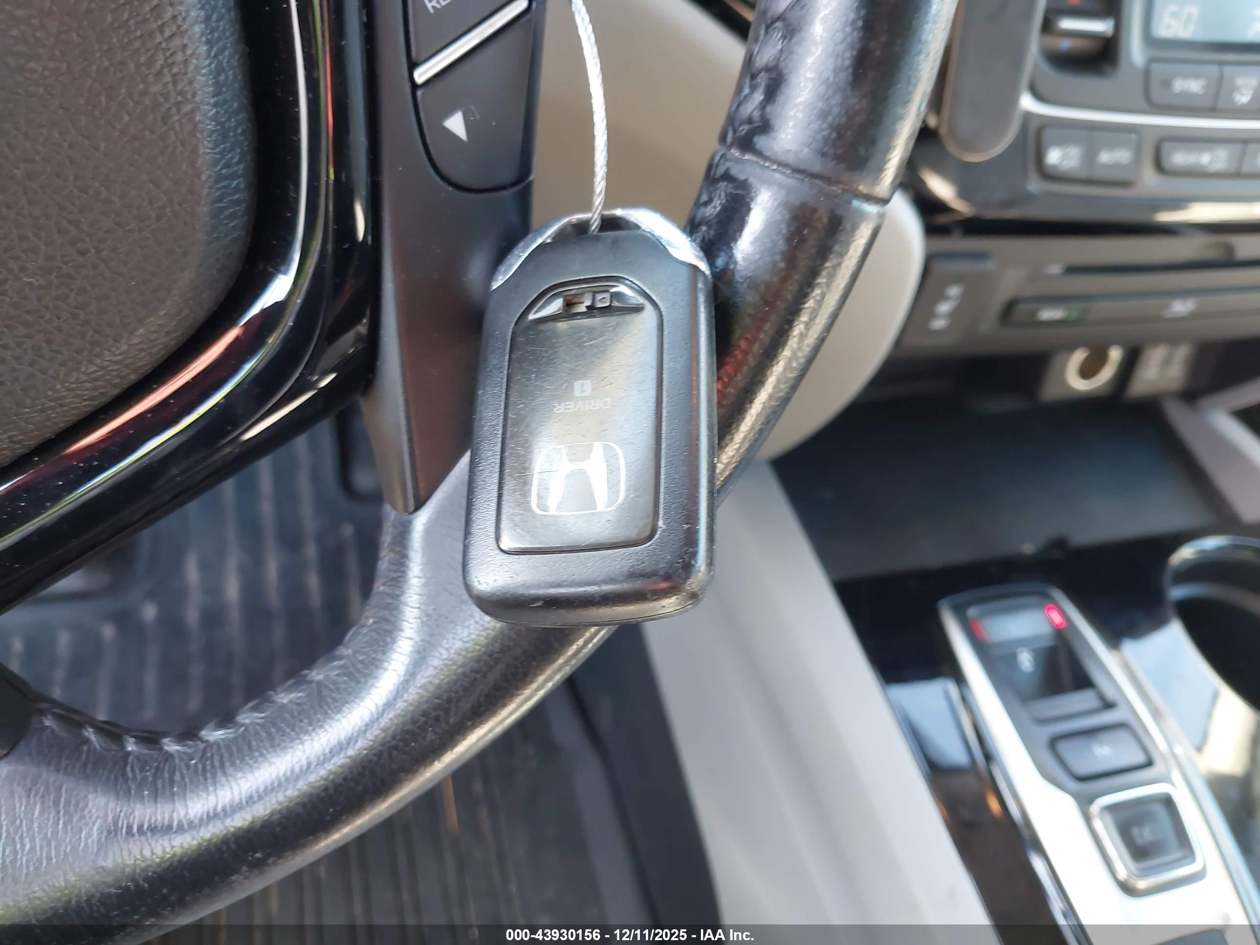HONDA PILOT image 11