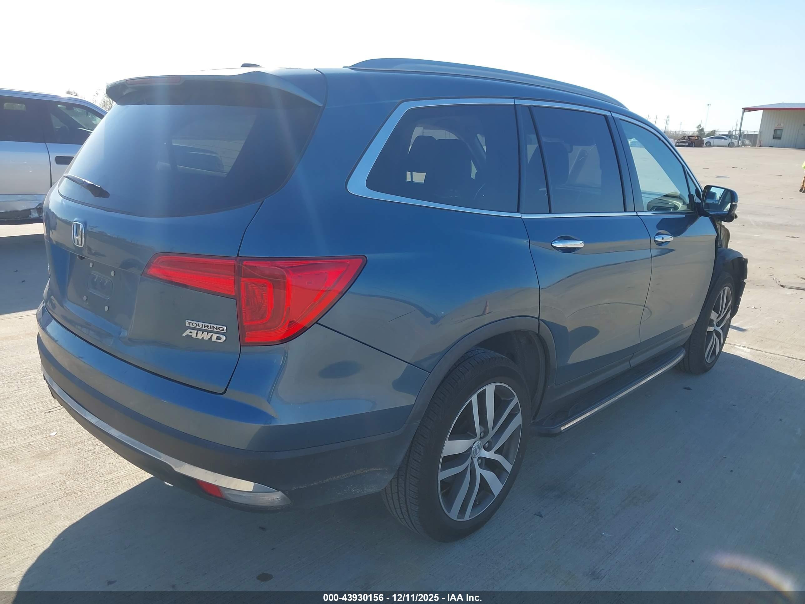 HONDA PILOT image 4