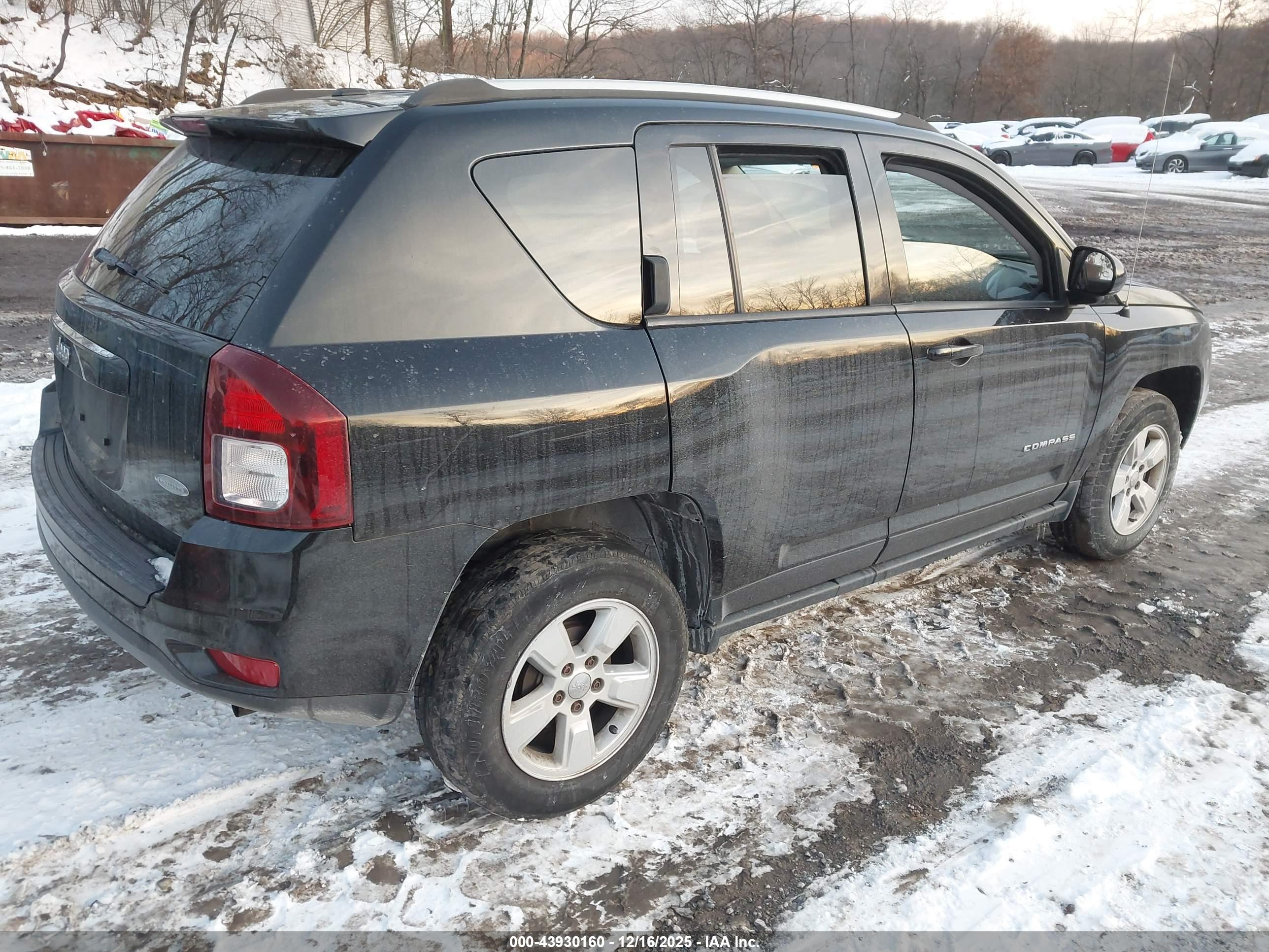 JEEP COMPASS image 4