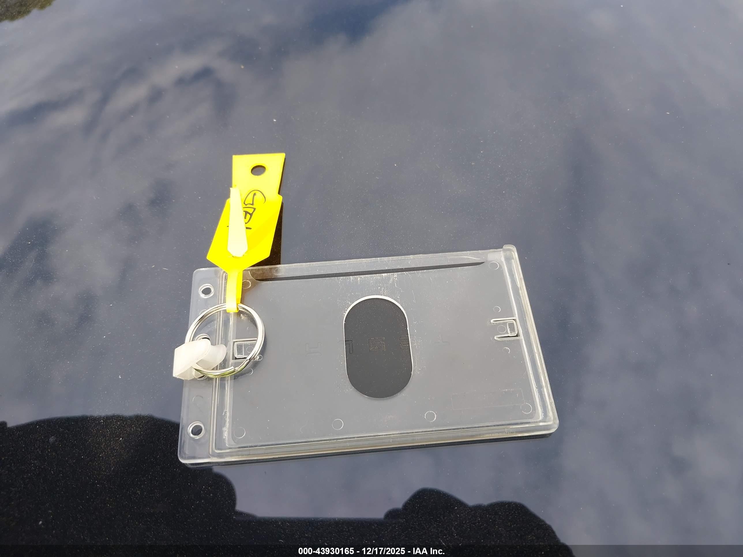 TESLA MODEL image 11