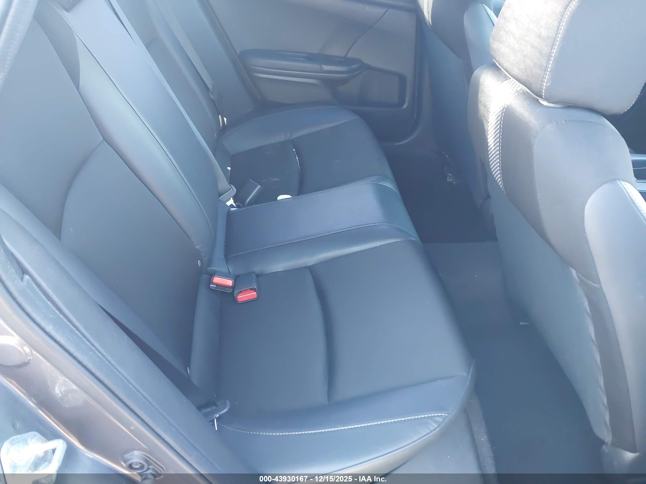 HONDA CIVIC image 8