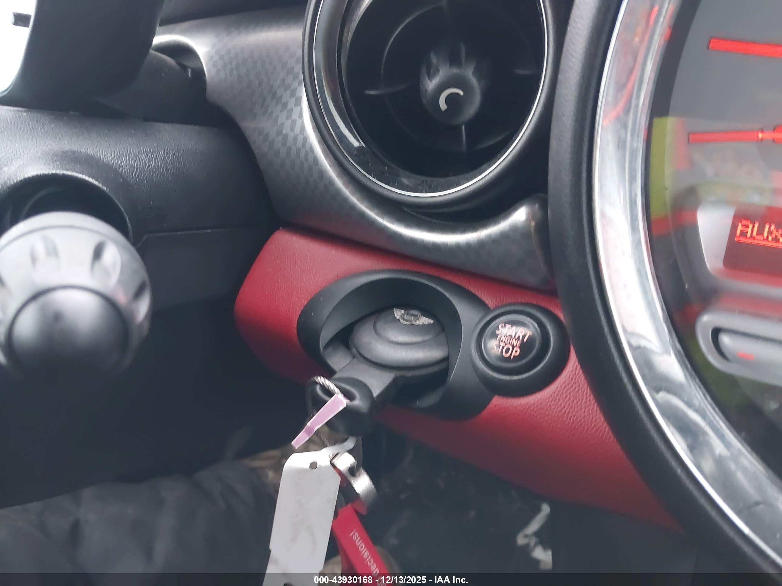 MINI COOPER image 11