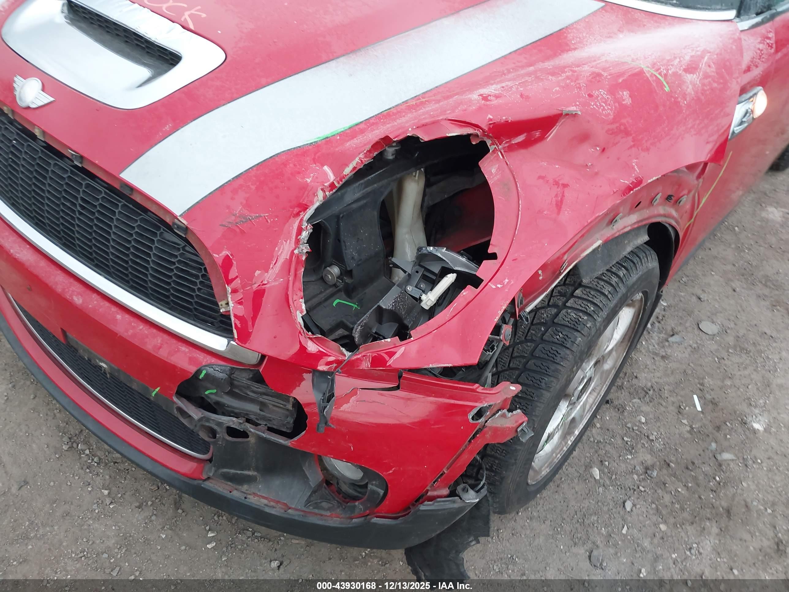 MINI COOPER image 6