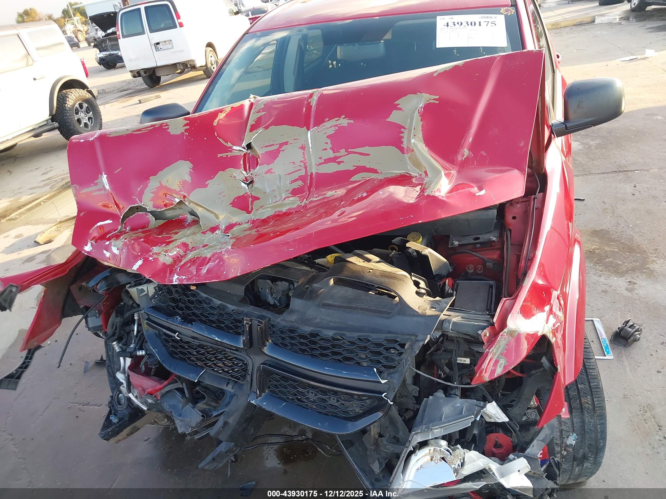 DODGE JOURNEY image 6