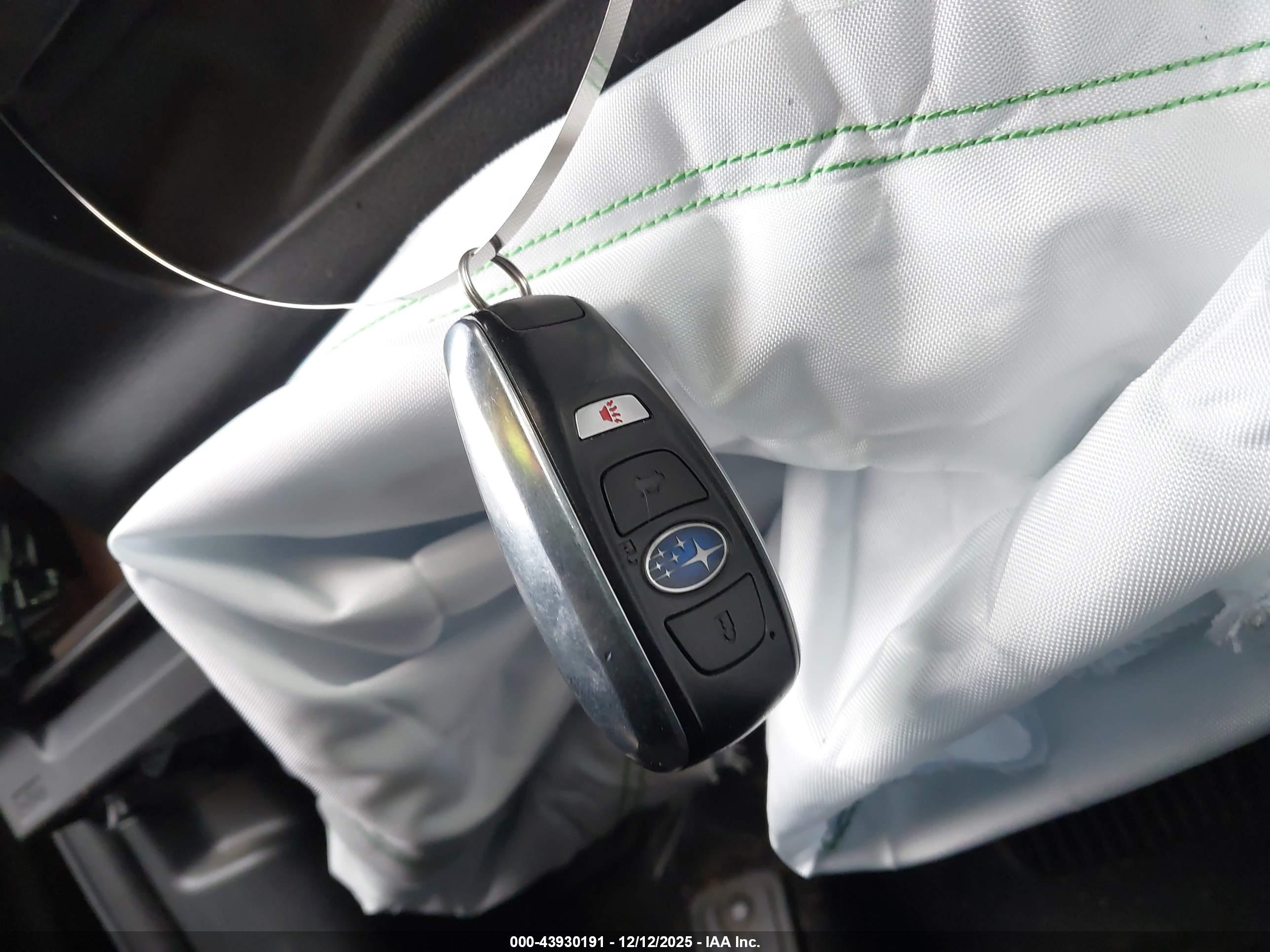 SUBARU FORESTER image 11