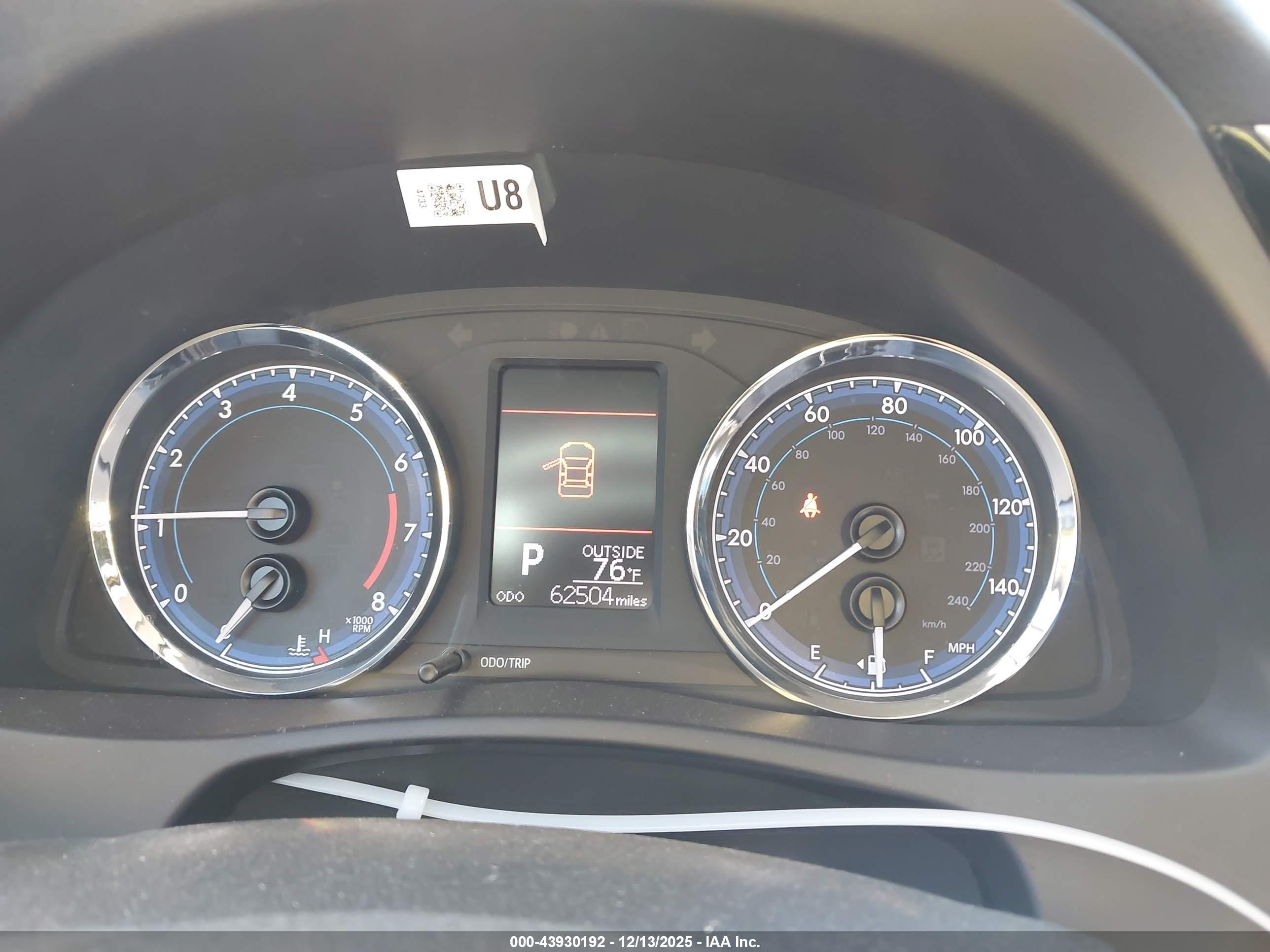 TOYOTA COROLLA image 7